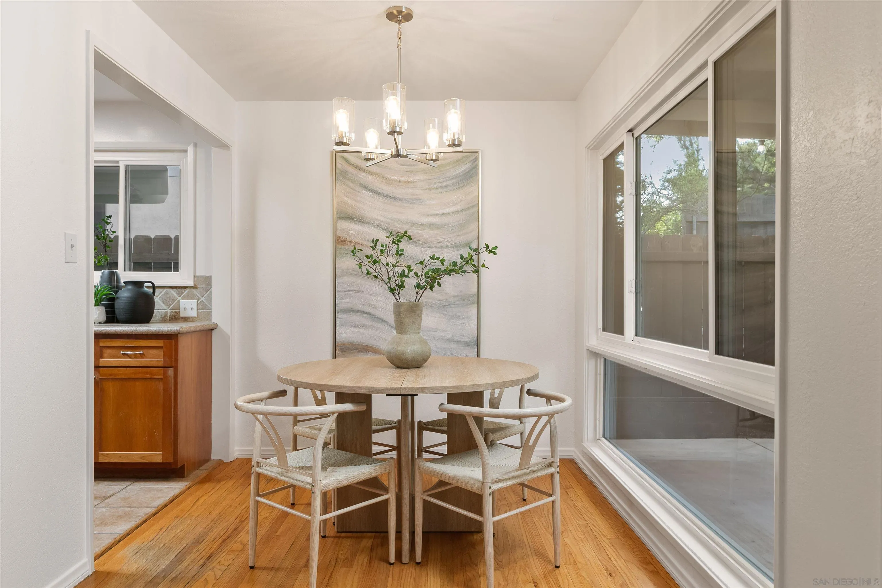 https://cdn.realtyfeed.com/cdn/127/260005573/4959364e40b903e1e5963711917d3540.webp