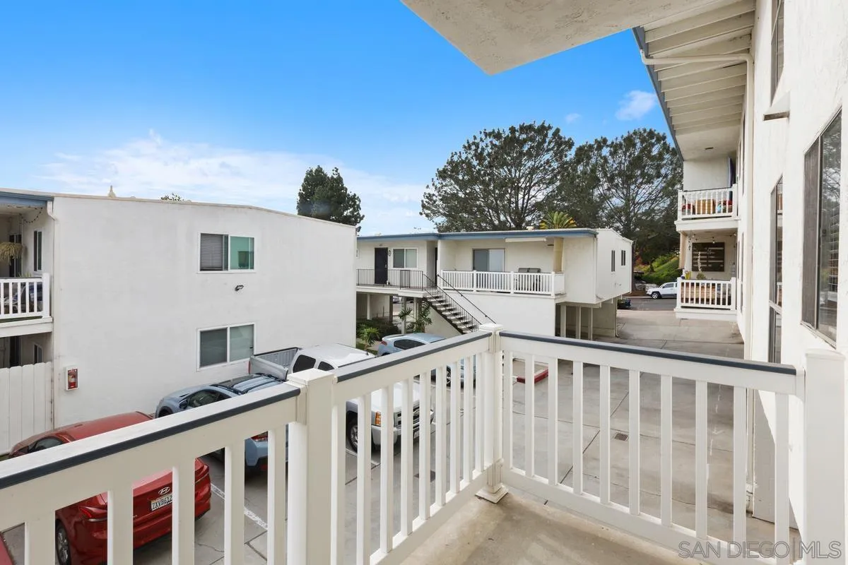 https://cdn.realtyfeed.com/cdn/127/260005576/0dc1e0e3ca8c0ad9a825b93cc59cec39.webp
