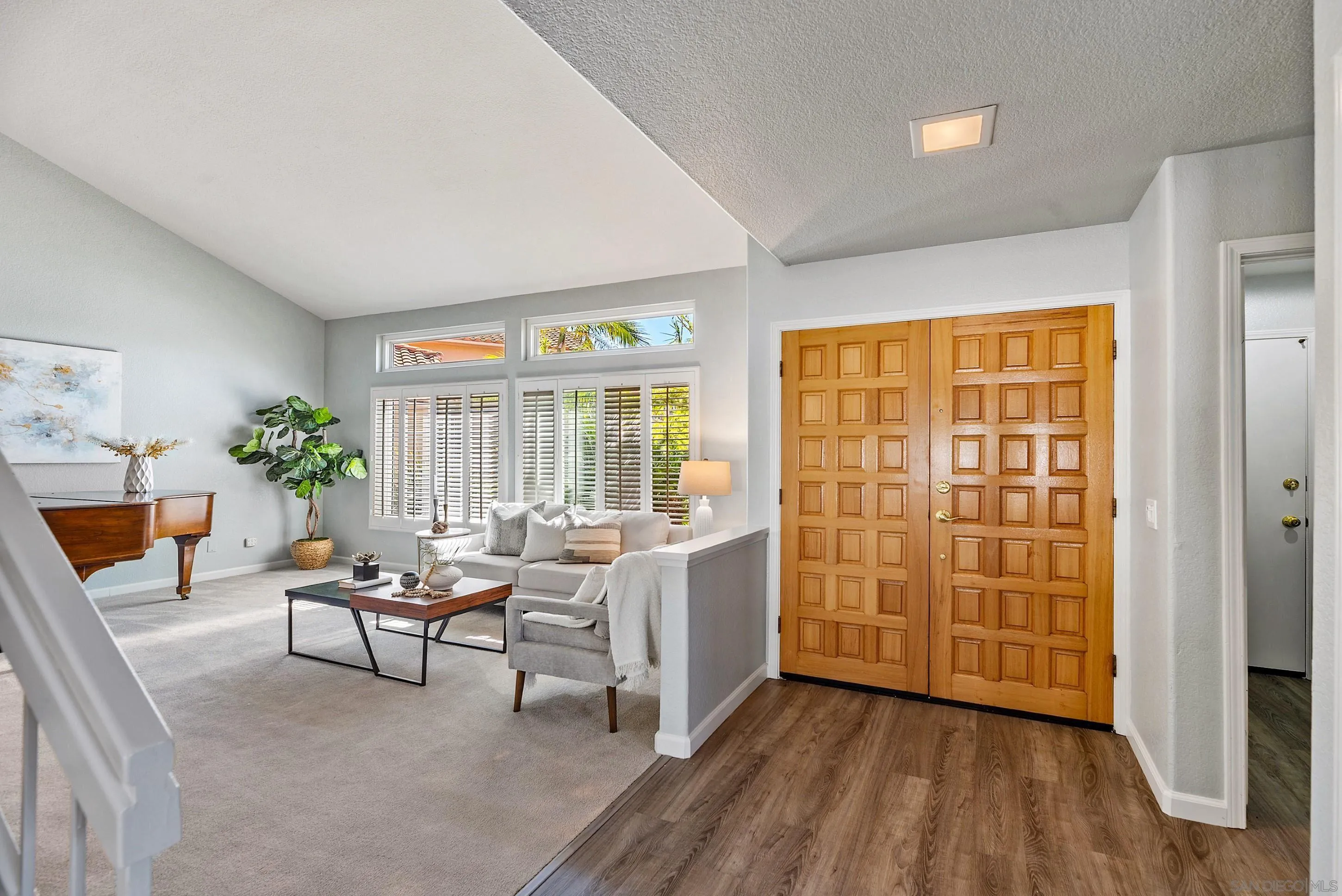 https://cdn.realtyfeed.com/cdn/127/260005577/1cb7f29c26b3951f5b7ba3ae5397eae2.webp