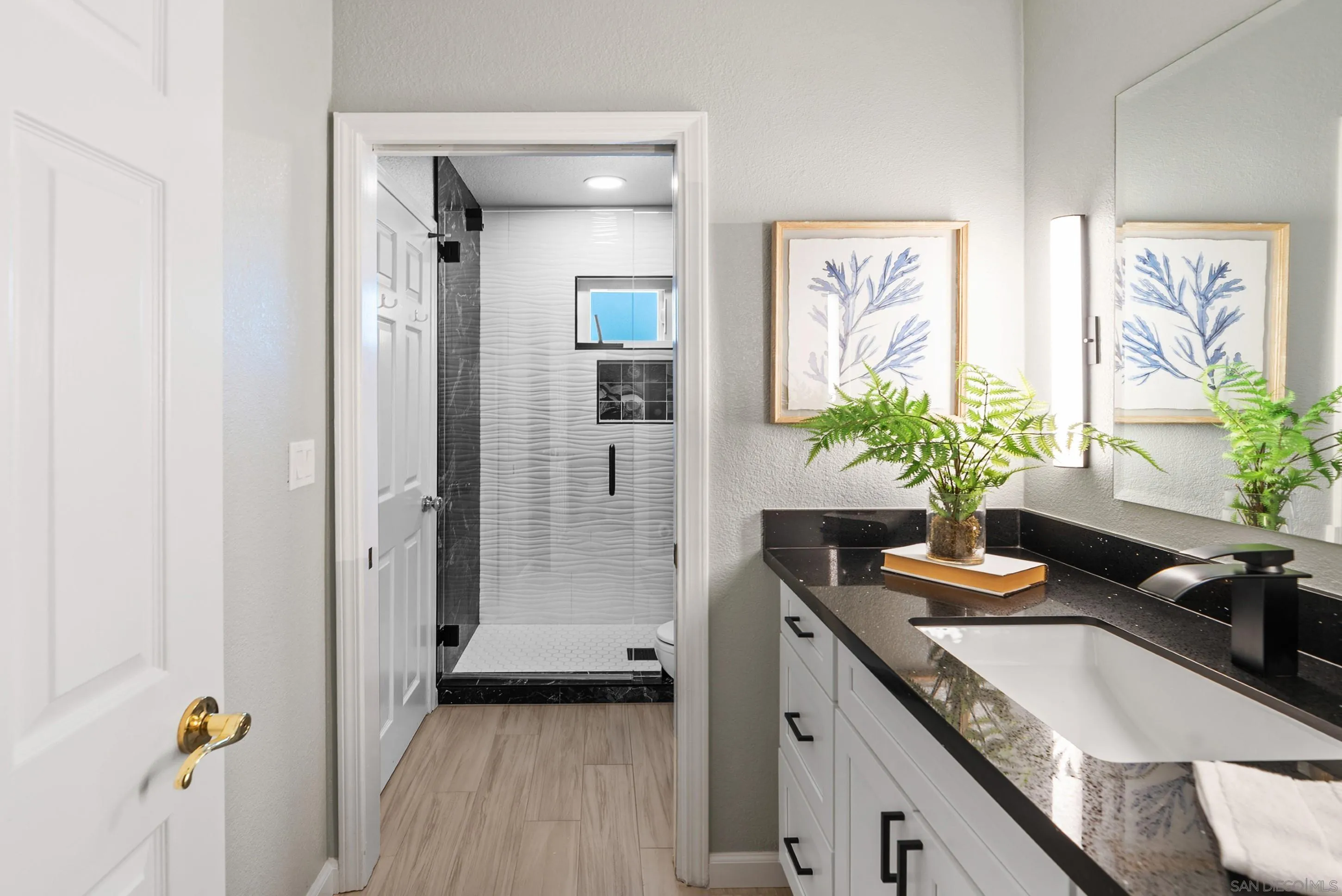 https://cdn.realtyfeed.com/cdn/127/260005577/404928f90359d9a65494ee6a23213882.webp