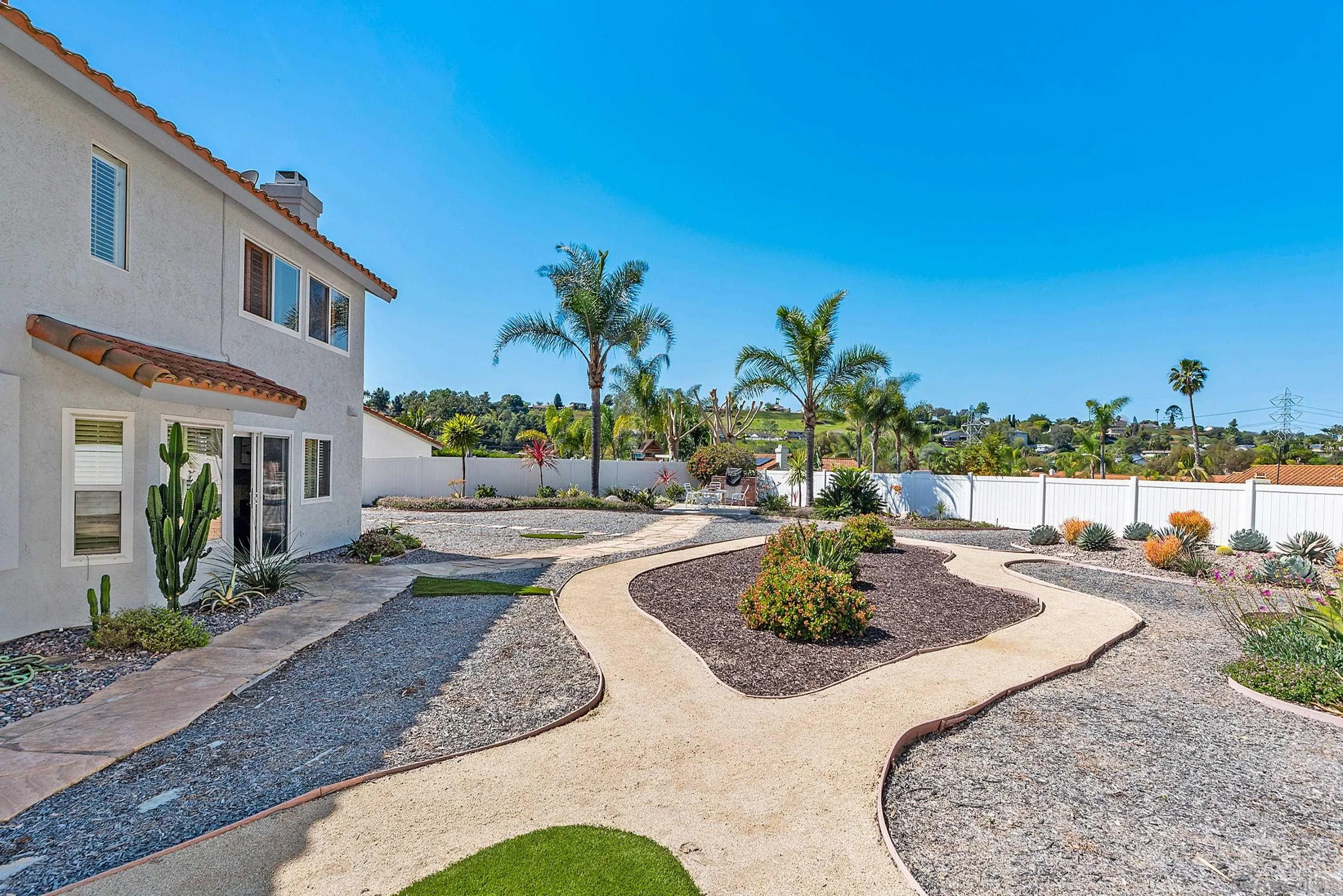 https://cdn.realtyfeed.com/cdn/127/260005577/e489a6f3096e3a00c72fb223e91b6e71.webp