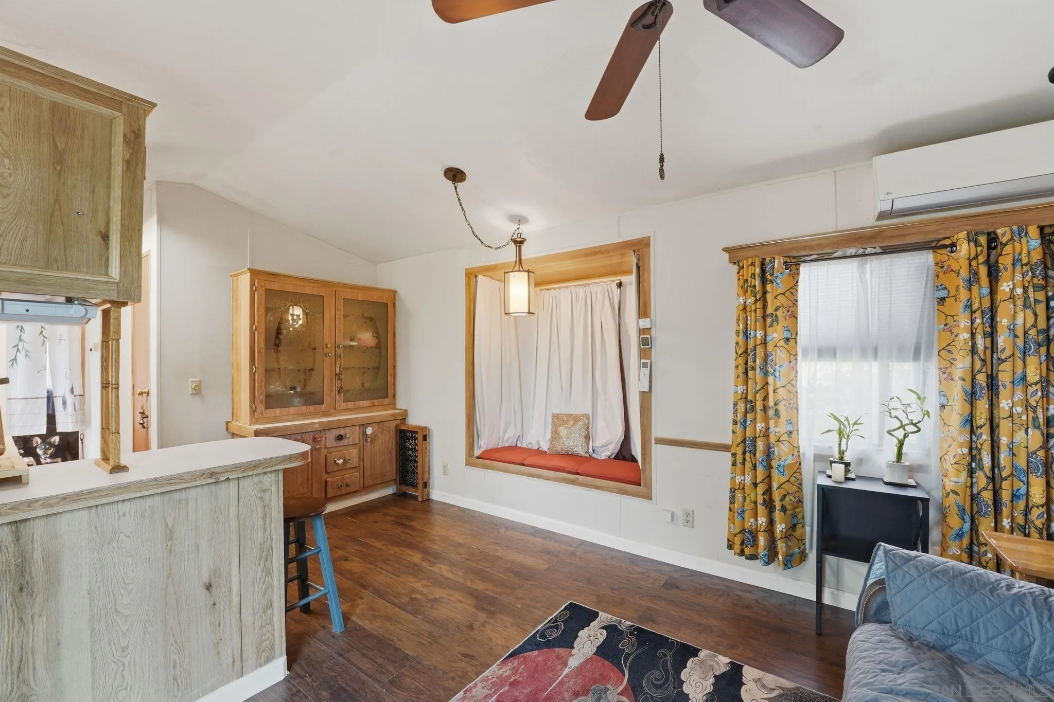 https://cdn.realtyfeed.com/cdn/127/260005580/43c23ef010e88ade091d39e18ca4a920.webp