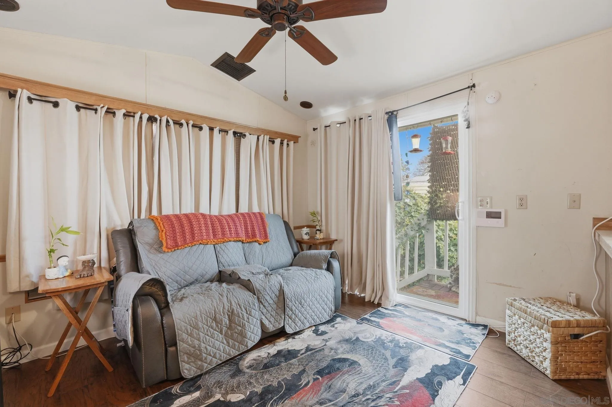 https://cdn.realtyfeed.com/cdn/127/260005580/b17944a306e1e74df016dbc81a7ba120.webp