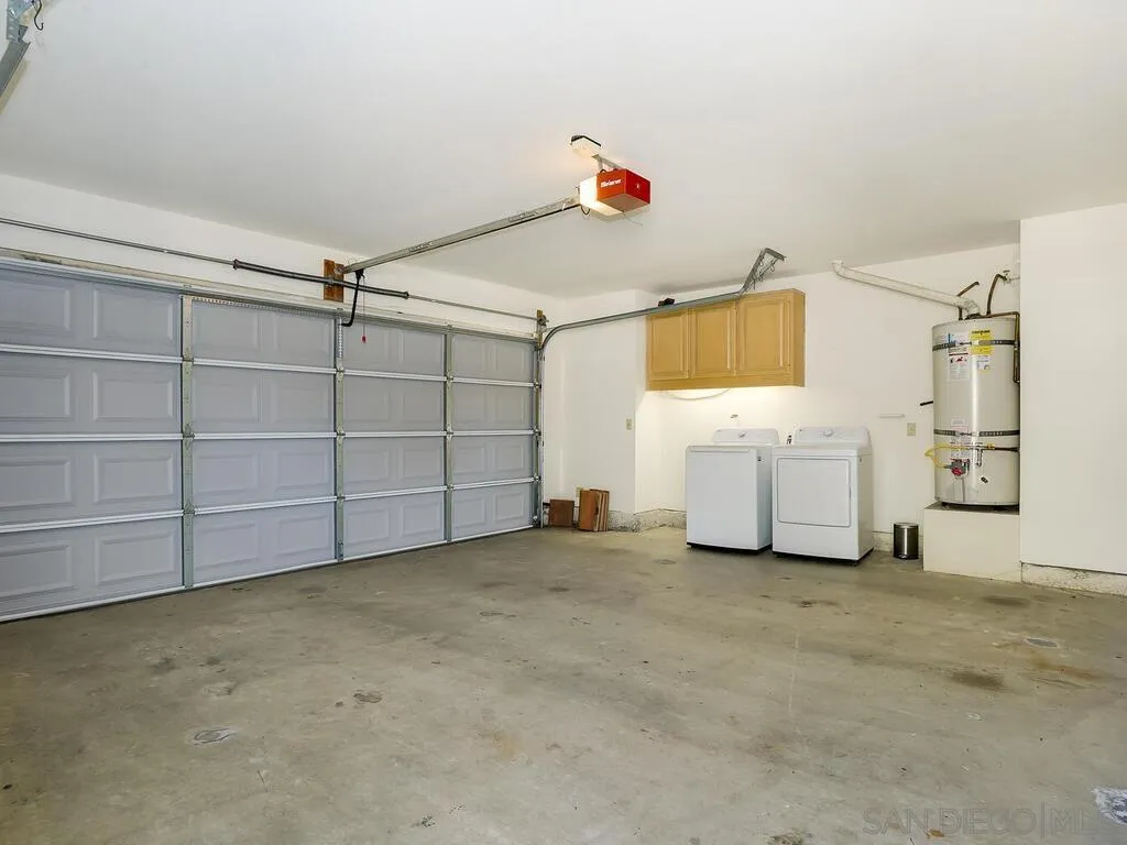 https://cdn.realtyfeed.com/cdn/127/260005584/69fcc93ae5404a22513d231c299d5f0c.webp