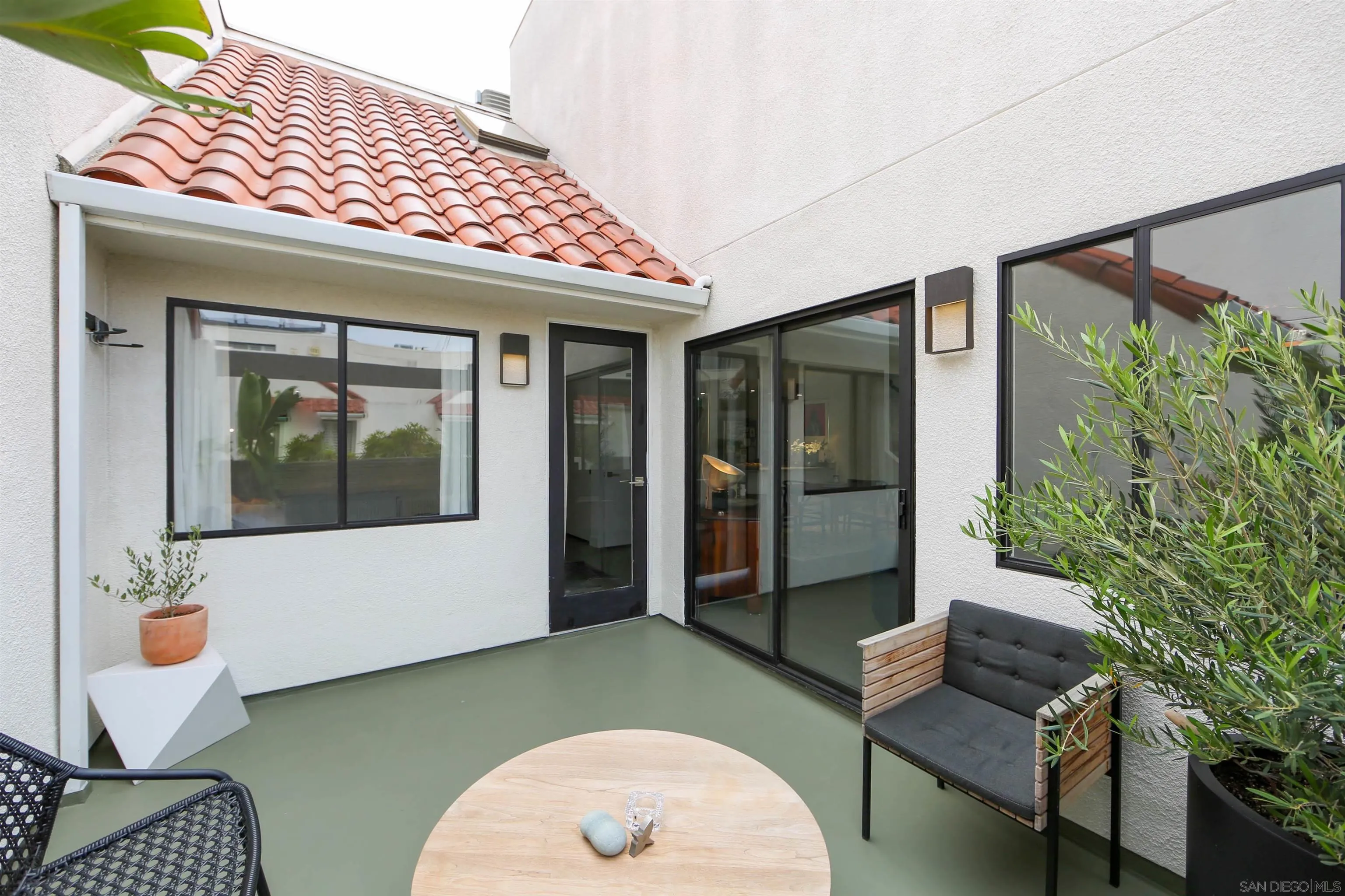 Photo #11: 260005585 Listing: Photo #11