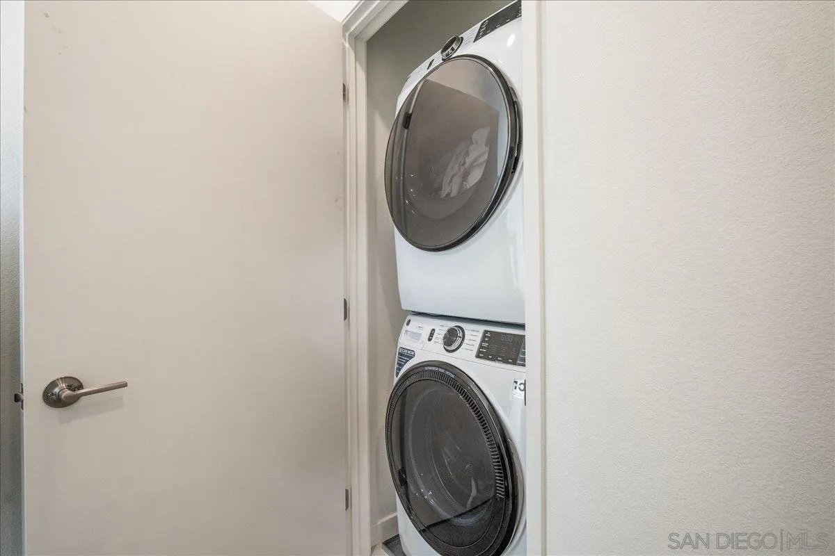 Photo #17: 260005587 Listing: Photo #17