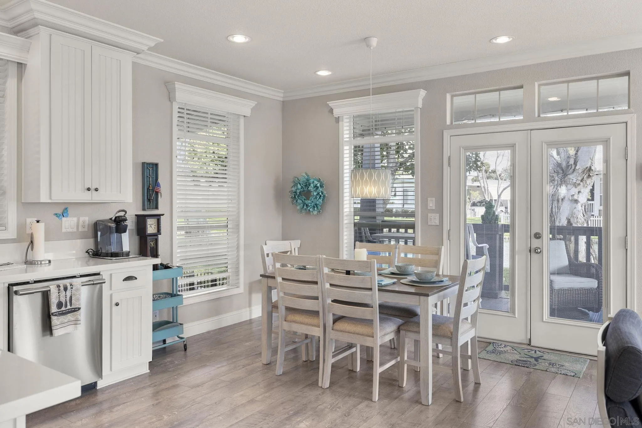 https://cdn.realtyfeed.com/cdn/127/260005589/6cd0450551ca04cce2bb4638d89b43e5.webp