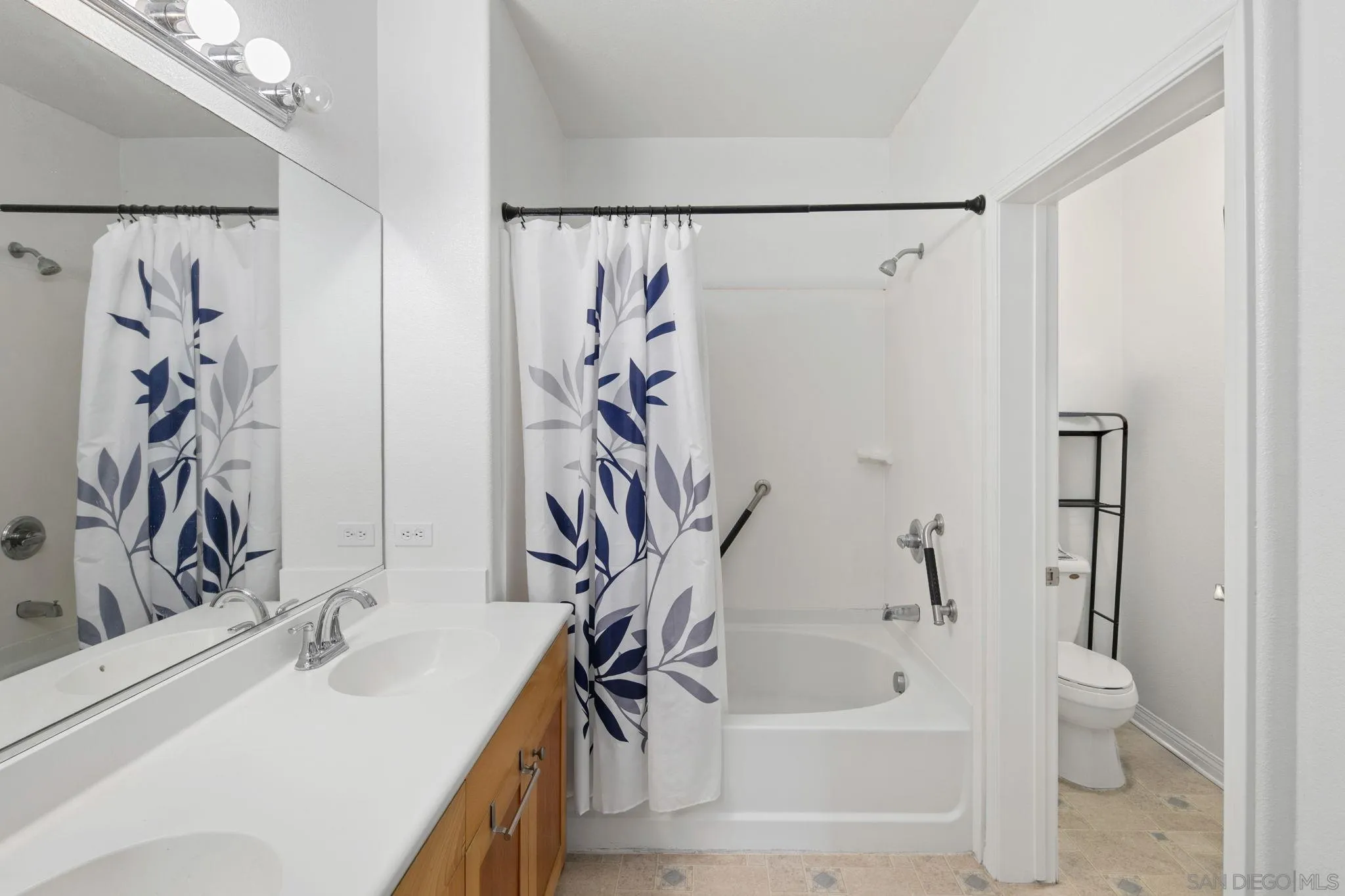Photo #16: 260005592 Listing: Photo #16