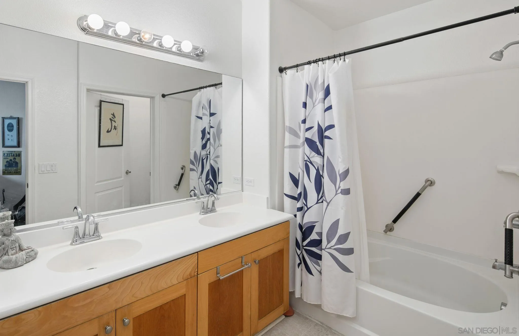 Photo #17: 260005592 Listing: Photo #17