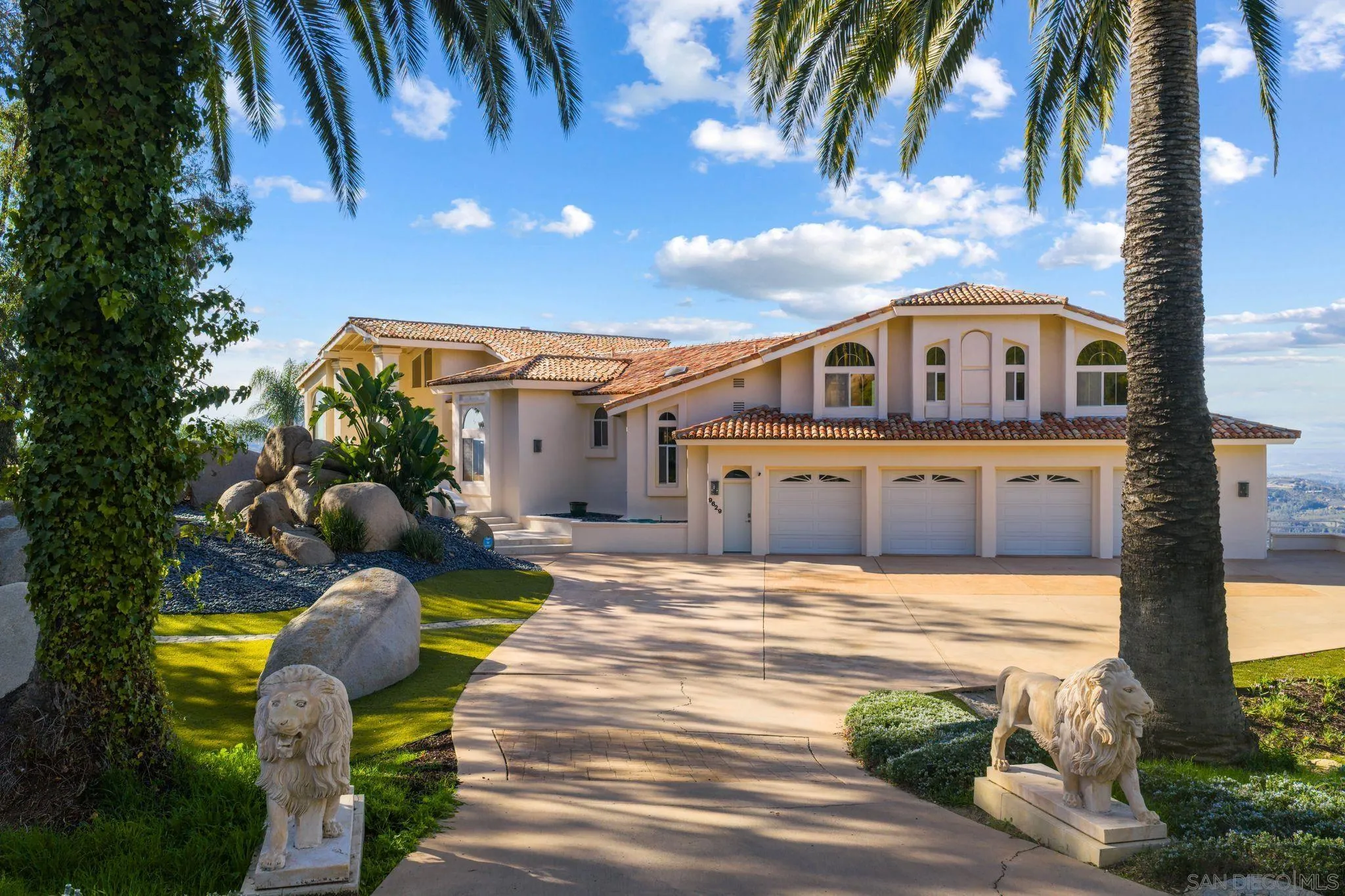 9629 Misty Meadow Lane, Escondido, CA, 92026