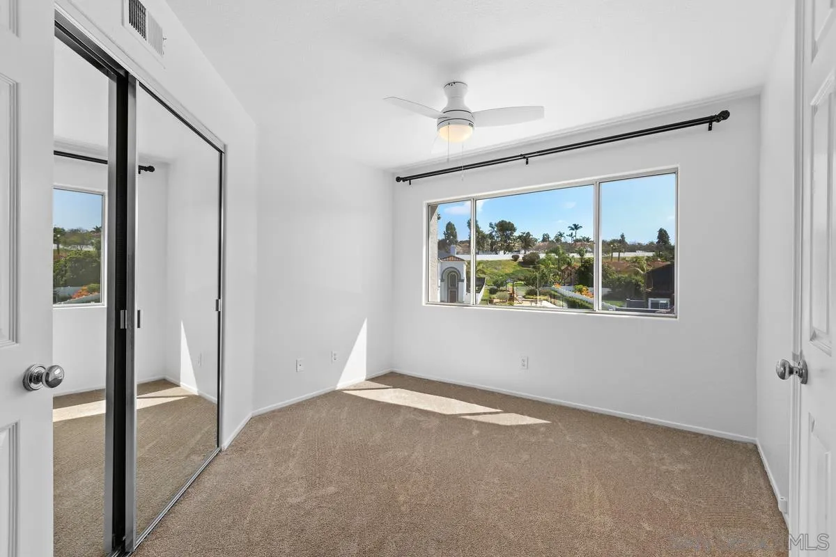 https://cdn.realtyfeed.com/cdn/127/260005616/5d313dc0bec1384d517dd1df263c95b3.webp