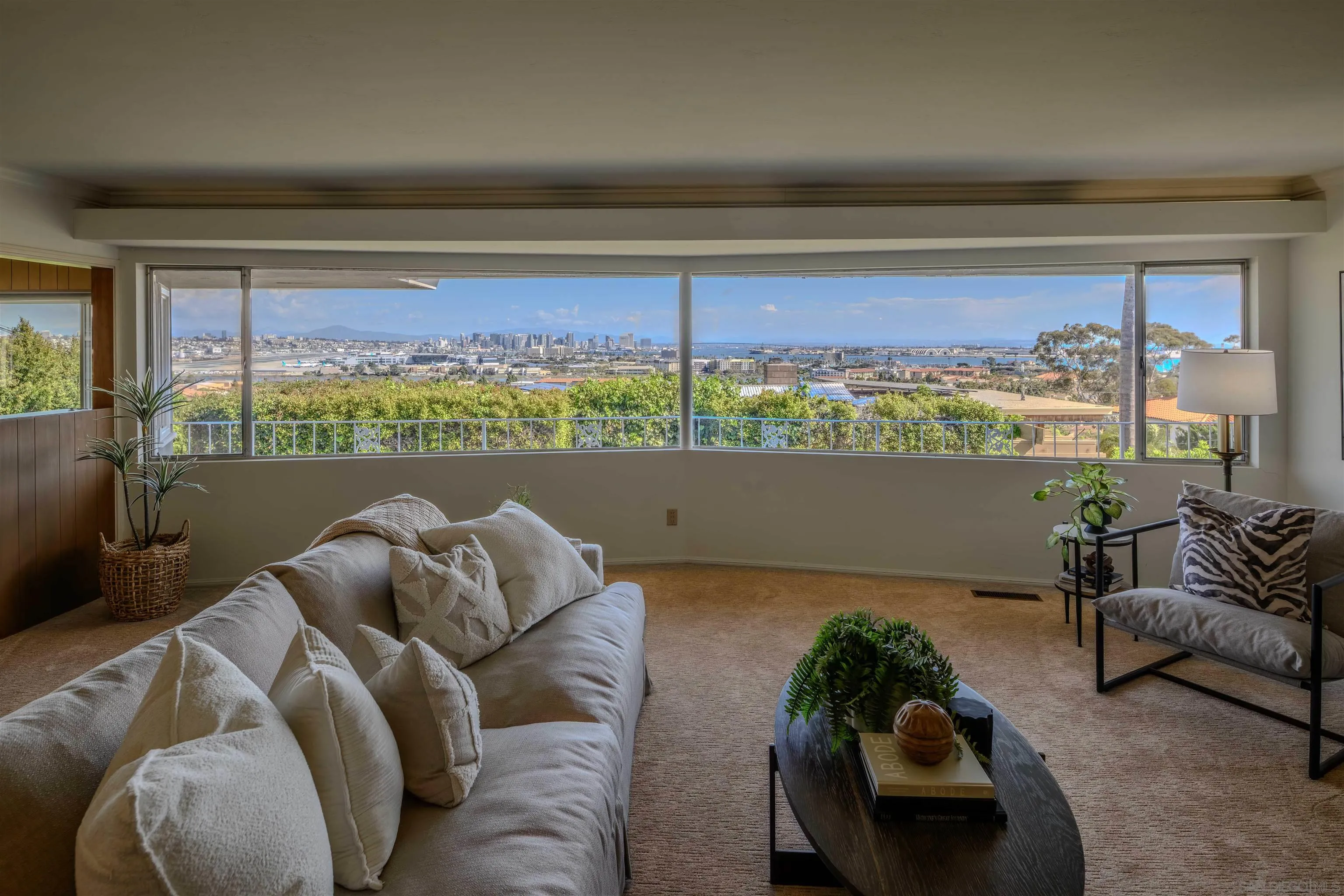 https://cdn.realtyfeed.com/cdn/127/260005625/e58c69754c30a4a41b04c33220290b5e.webp