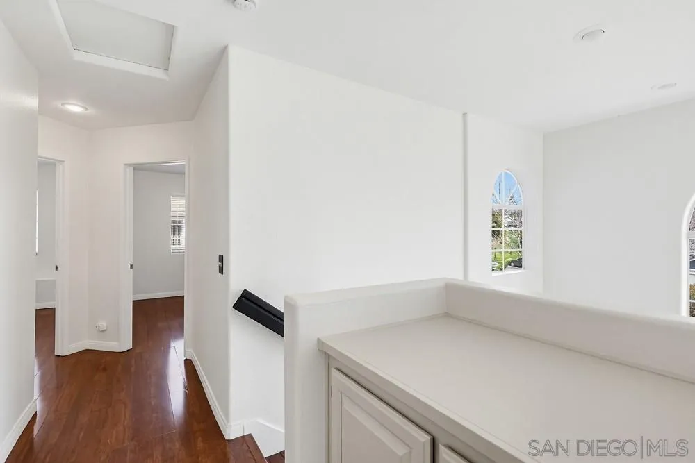 https://cdn.realtyfeed.com/cdn/127/260005638/3b2132ea88f1f085187a9839b0a7a61f.webp