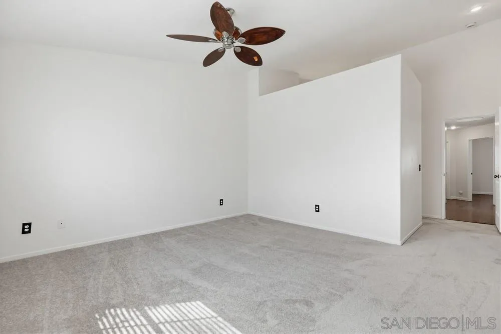 https://cdn.realtyfeed.com/cdn/127/260005638/536ef180b7f7eda02995f62fcba7fd2c.webp