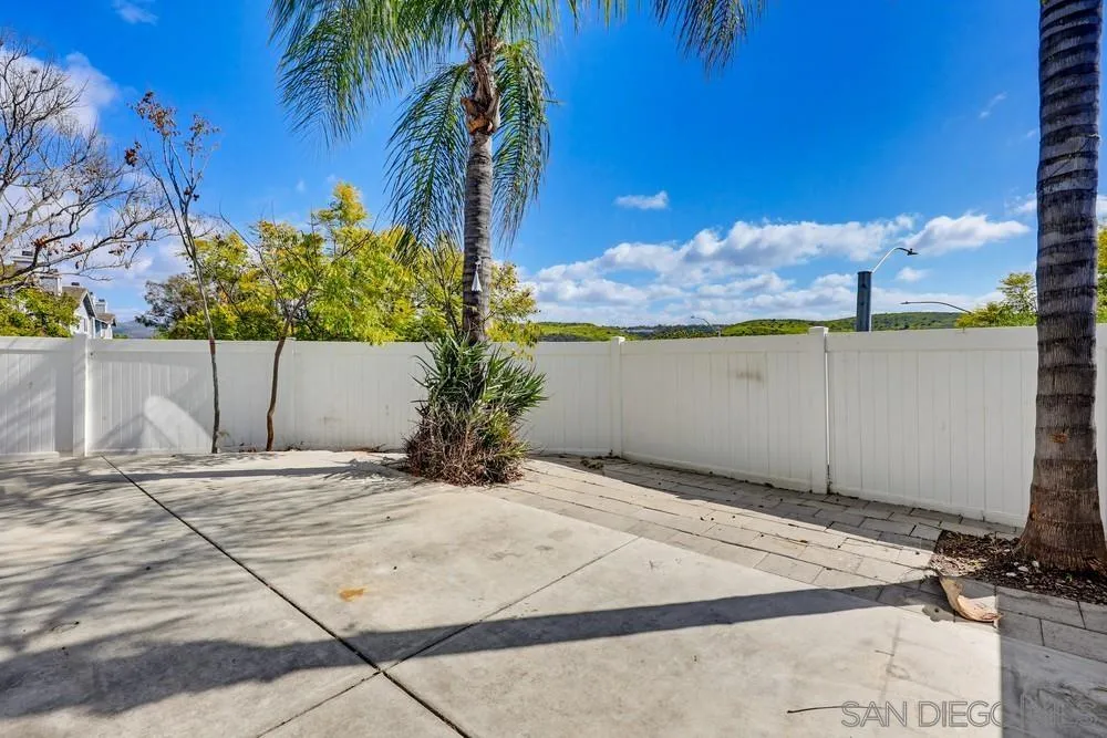 https://cdn.realtyfeed.com/cdn/127/260005638/60b5dce0d3e550ca34f8147f70e49525.webp