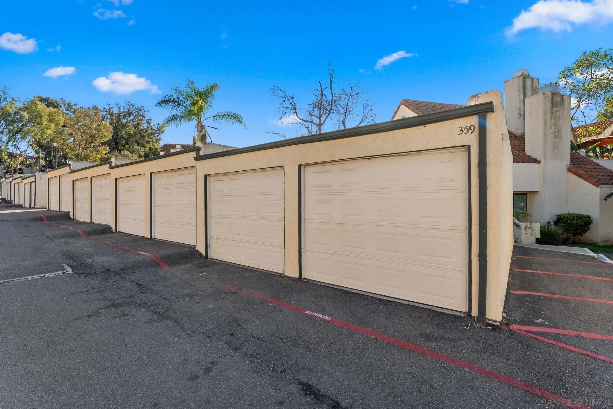 https://cdn.realtyfeed.com/cdn/127/260005639/0fae2296f22bdf8ed17df34900bb2954.webp