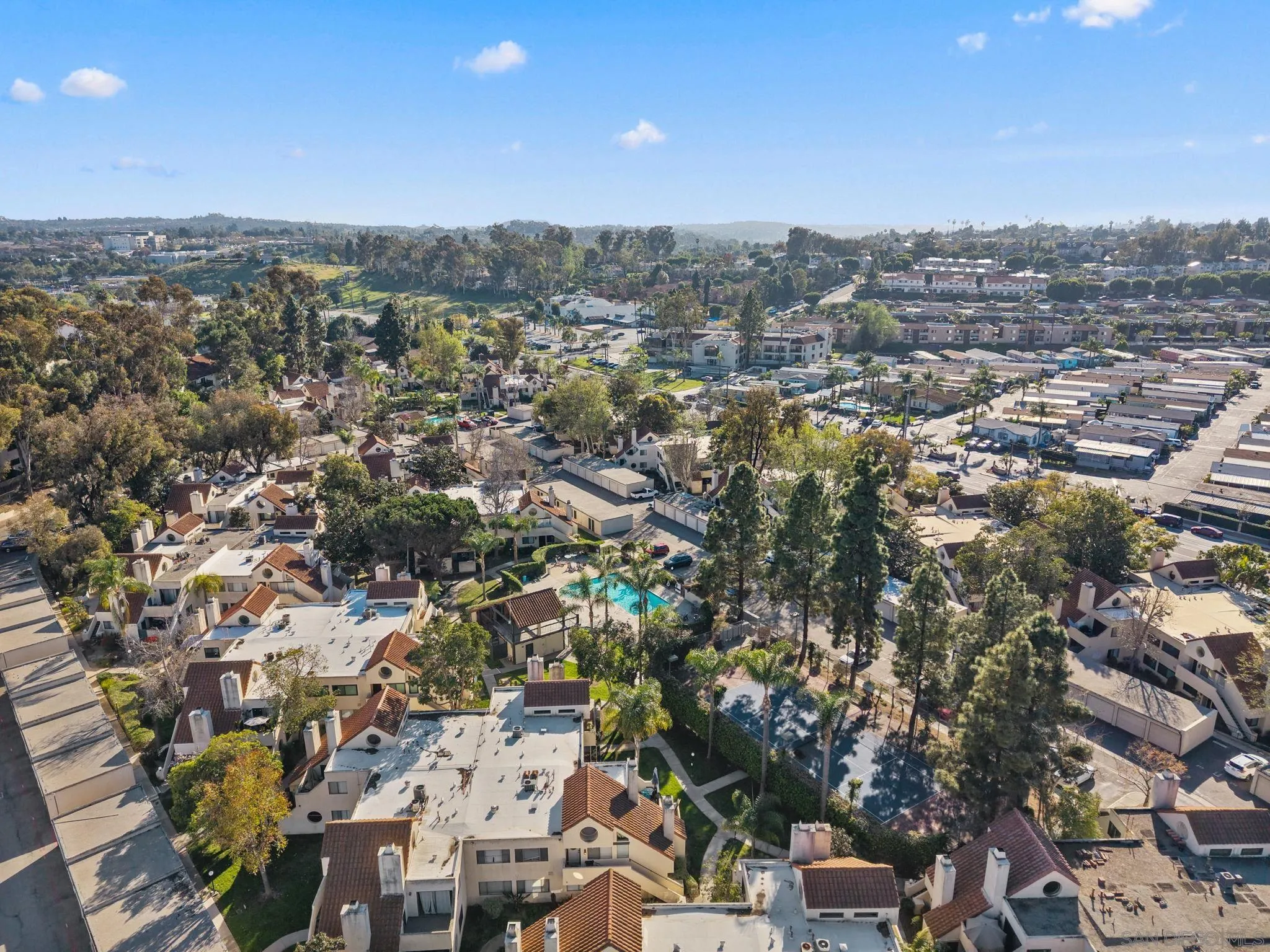 https://cdn.realtyfeed.com/cdn/127/260005639/6647bd1b8c6b16320e6e3d8f810d3715.webp