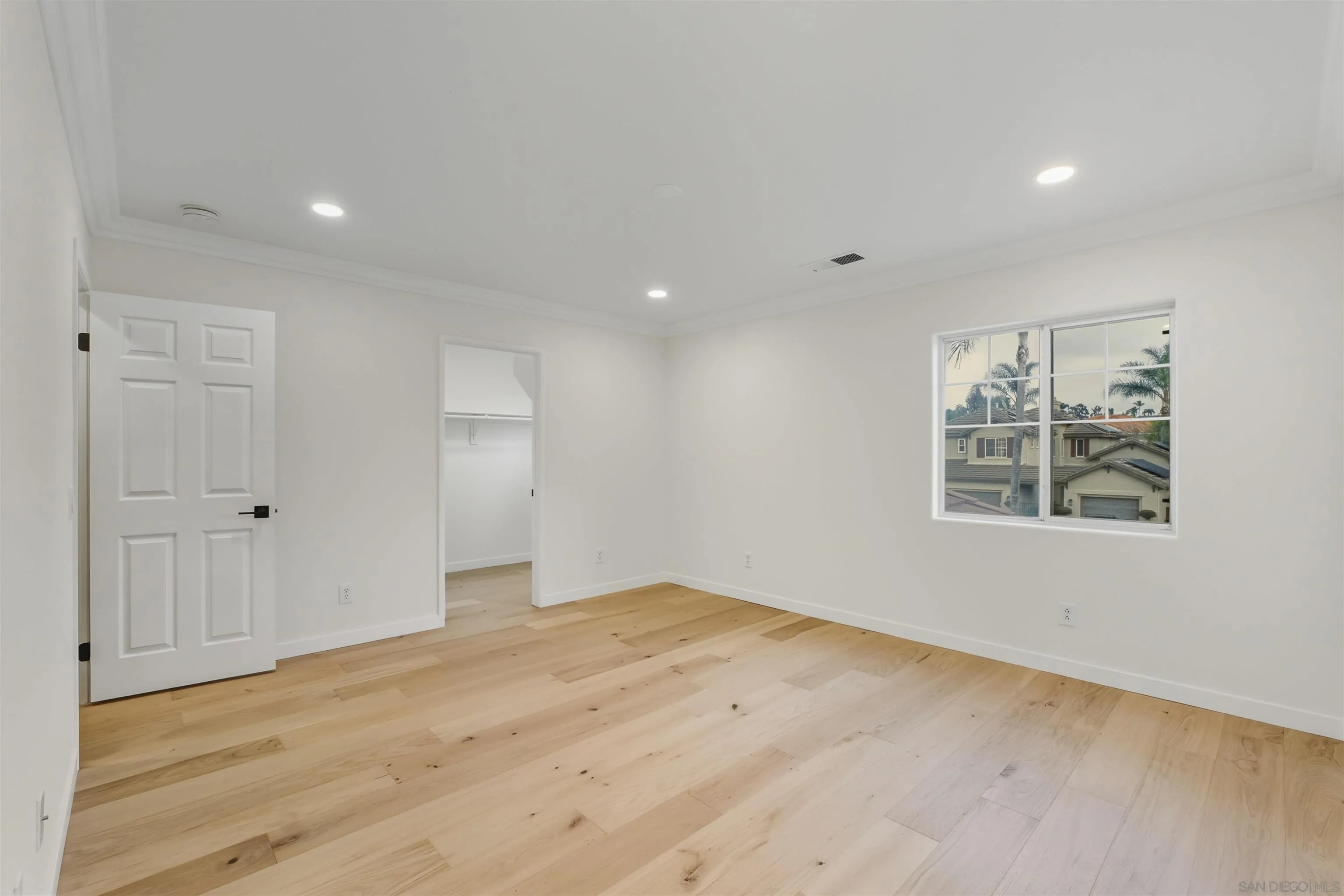 https://cdn.realtyfeed.com/cdn/127/260005642/119cdf7d126c618b1058961ba6be1f8d.webp