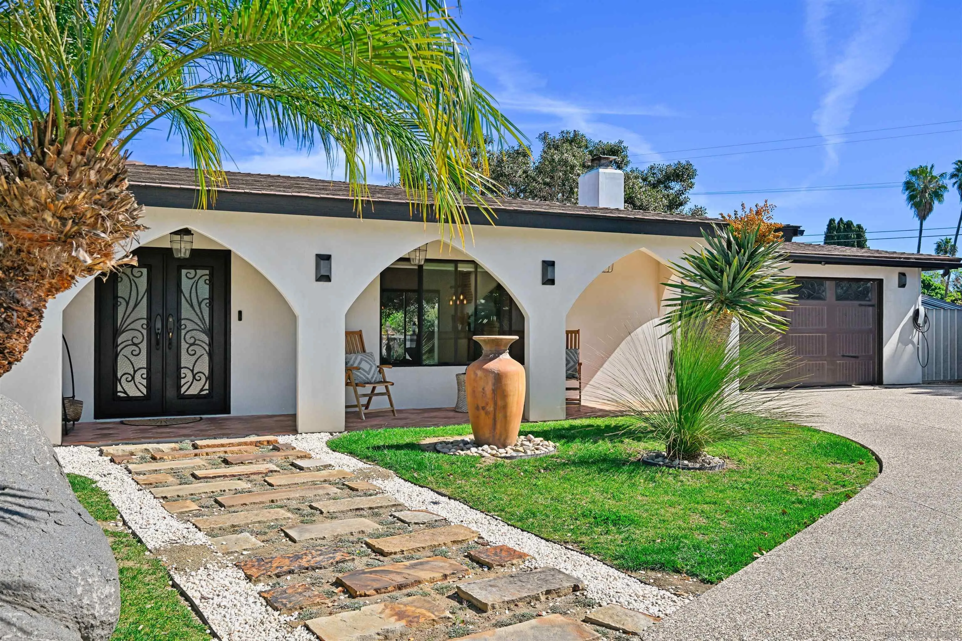 https://cdn.realtyfeed.com/cdn/127/260005648/438510189b1dac871d79ff10d83d1a52.webp