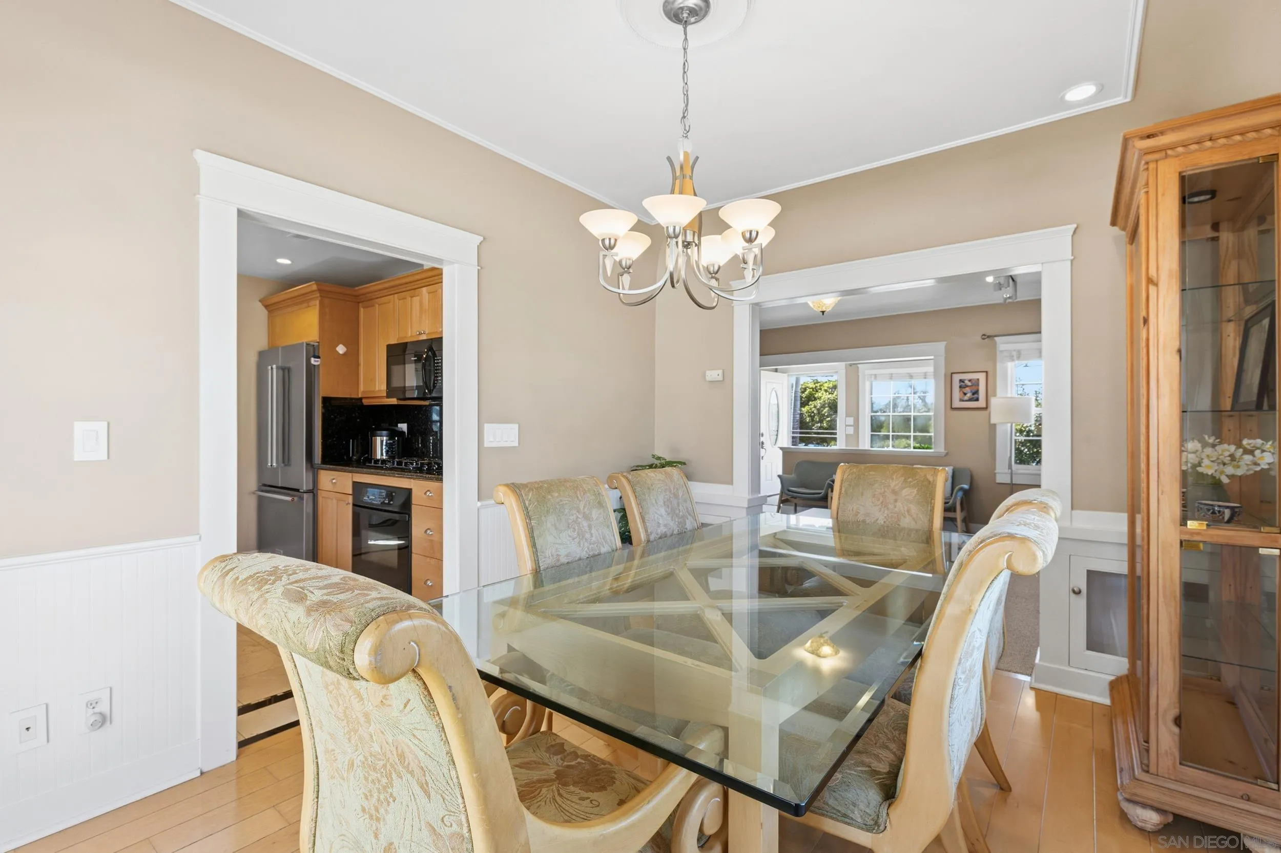 https://cdn.realtyfeed.com/cdn/127/260005658/e44a66ad494d32aa495cb5851a9d1e62.webp