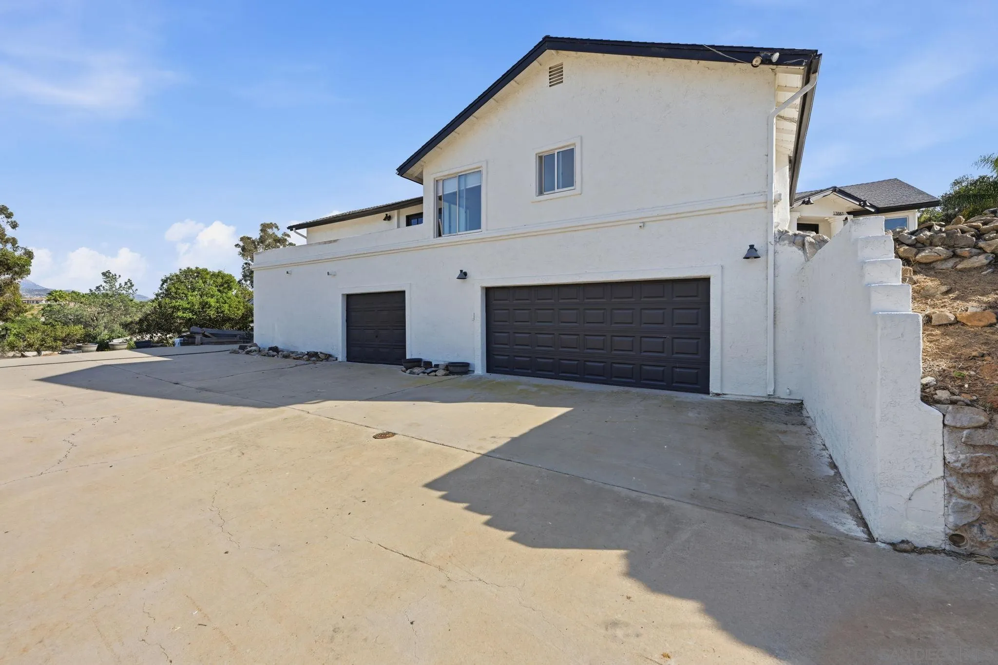 https://cdn.realtyfeed.com/cdn/127/260005659/01eb1e386a5d60694d383c63b01d8e8e.webp