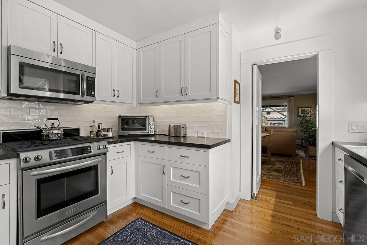 https://cdn.realtyfeed.com/cdn/127/260005661/50cd1e05df4b06413b1833844c4bcf55.webp