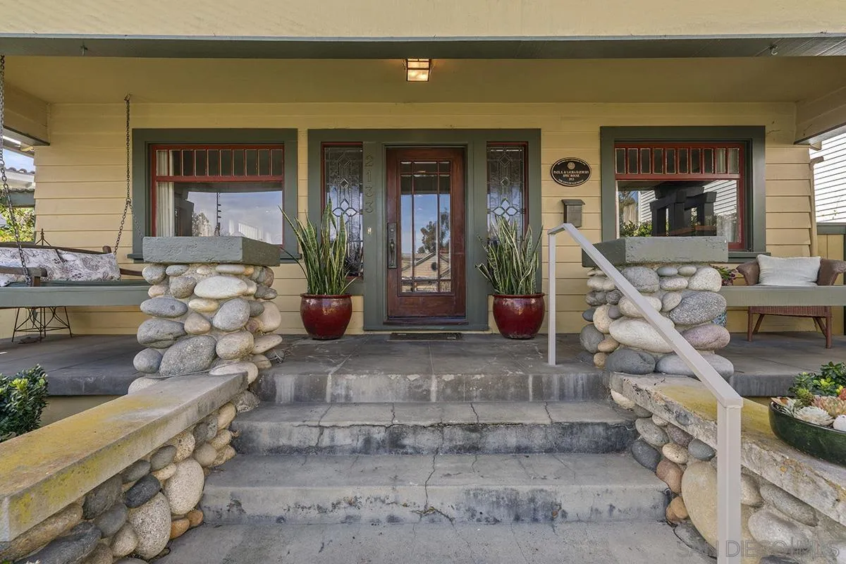 https://cdn.realtyfeed.com/cdn/127/260005661/8d08da27643e530567081fdc4dd6d077.webp