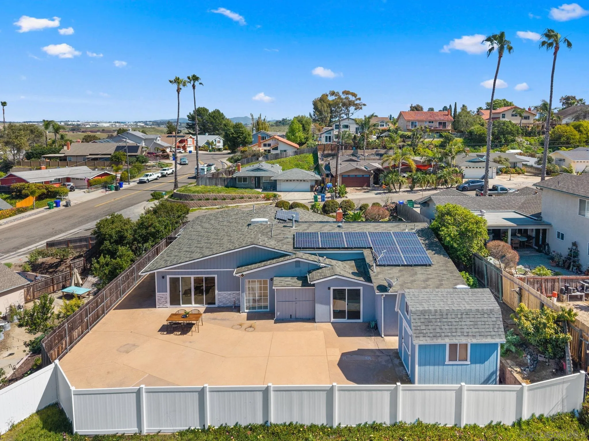 https://cdn.realtyfeed.com/cdn/127/260005679/12b965c9e1a6e73f83700c6b691852d3.webp