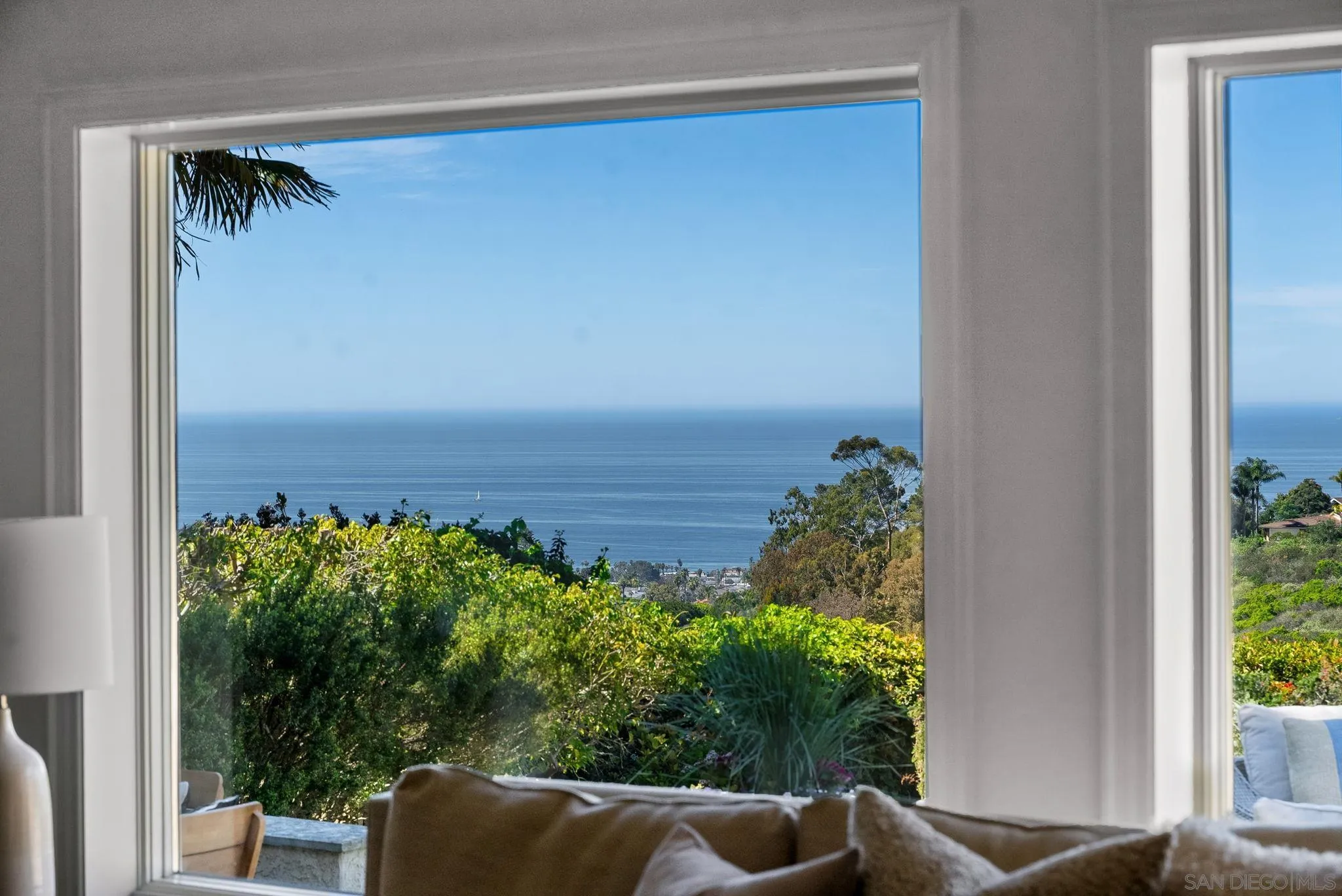 3811 Via Del Mar, San Diego, CA, 92130 3811 Via Del Mar, San Diego, CA, 92130