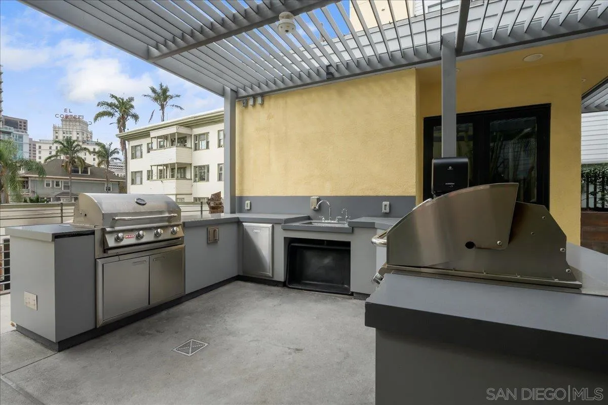 https://cdn.realtyfeed.com/cdn/127/260005693/323171ed9c756a8ac10349934cc7b065.webp
