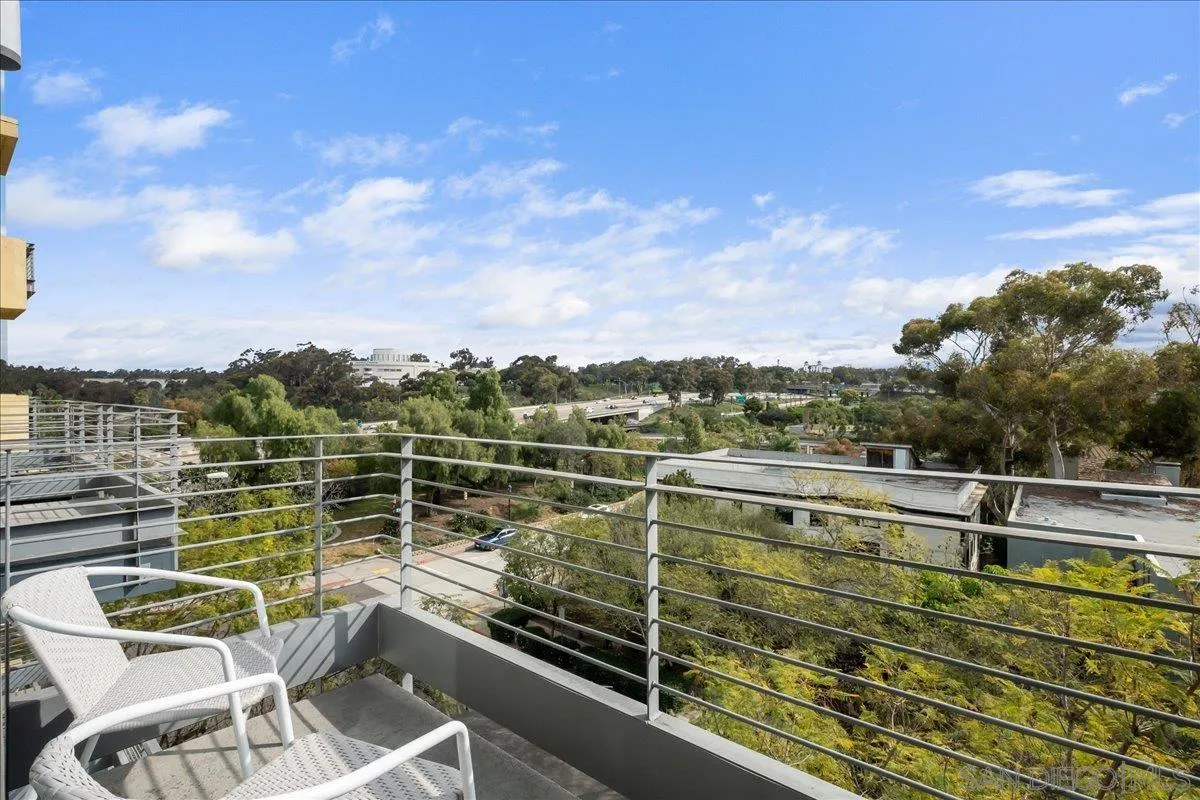 https://cdn.realtyfeed.com/cdn/127/260005693/3f67f6942422381a9d534719f9992370.webp