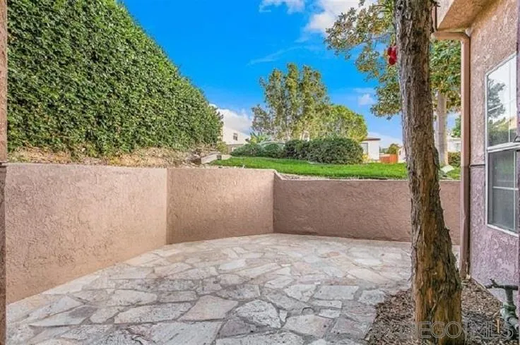 Photo #5: 260005694 Listing: Photo #5