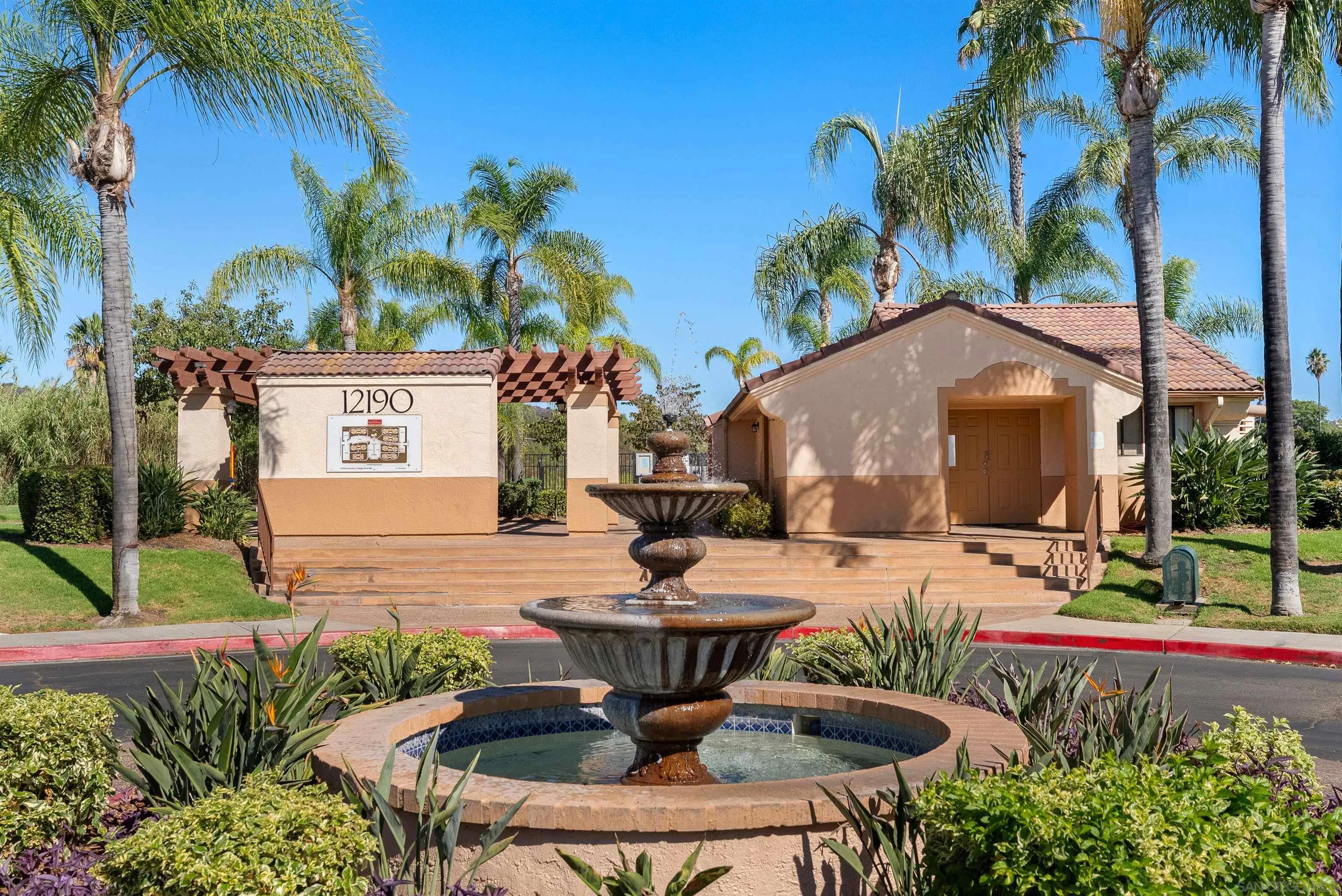 https://cdn.realtyfeed.com/cdn/127/260005695/03e48b4380a8420e78cd44fc6769e826.webp