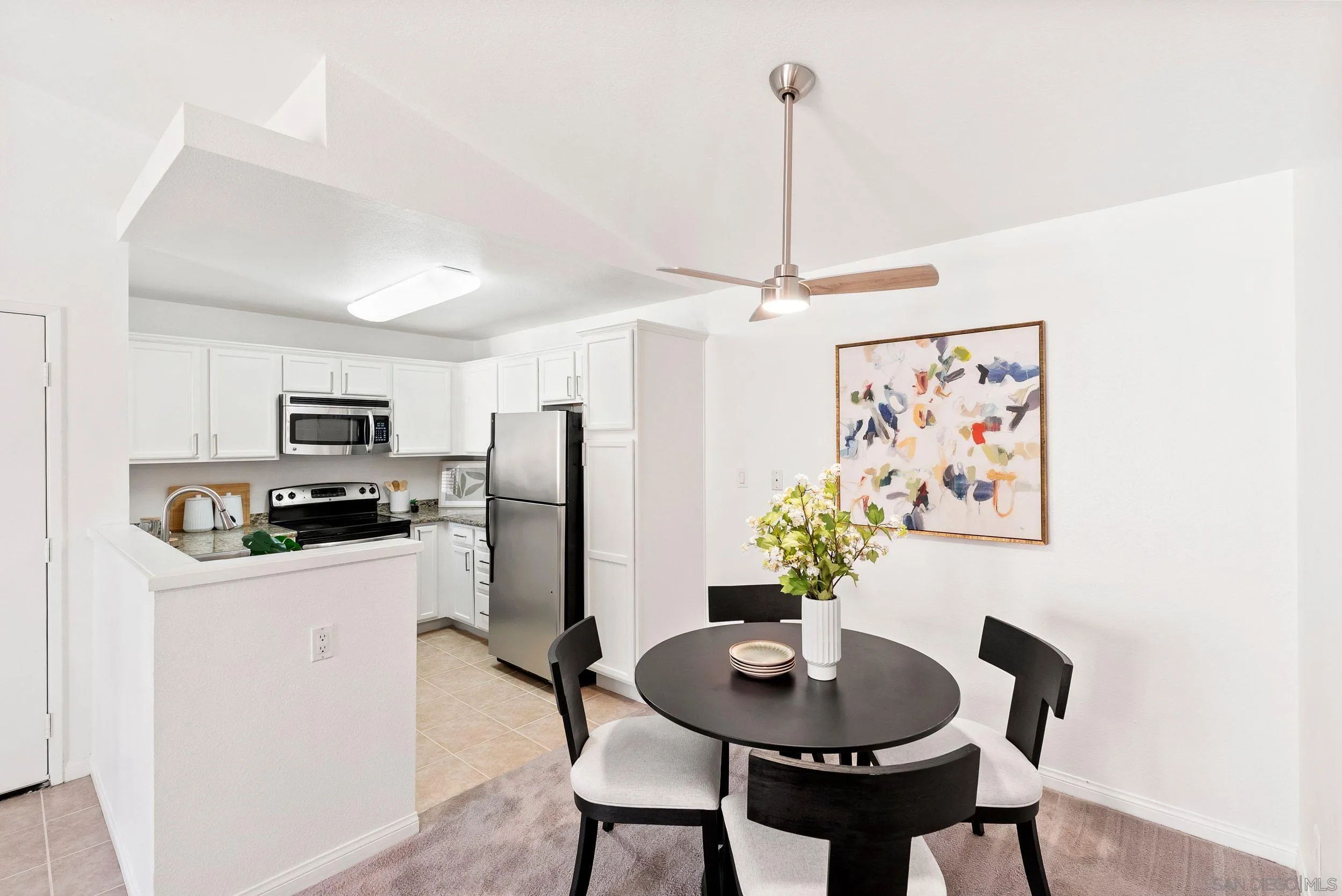 https://cdn.realtyfeed.com/cdn/127/260005695/c24f034ce68e2c414e402a9f0265655c.webp