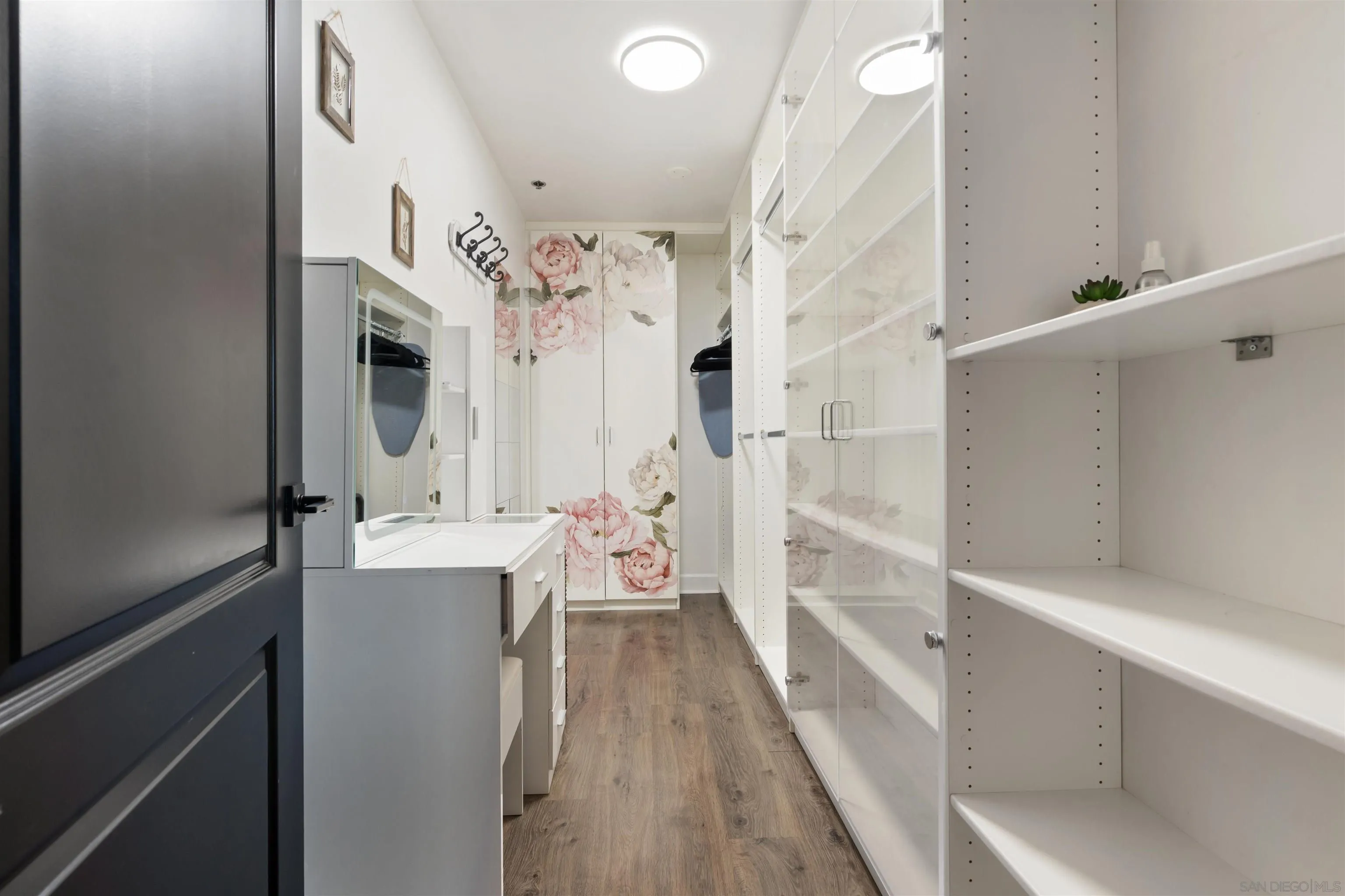 https://cdn.realtyfeed.com/cdn/127/2600057/f6a65375544ce0849d6f46f79ab5ff9a.webp