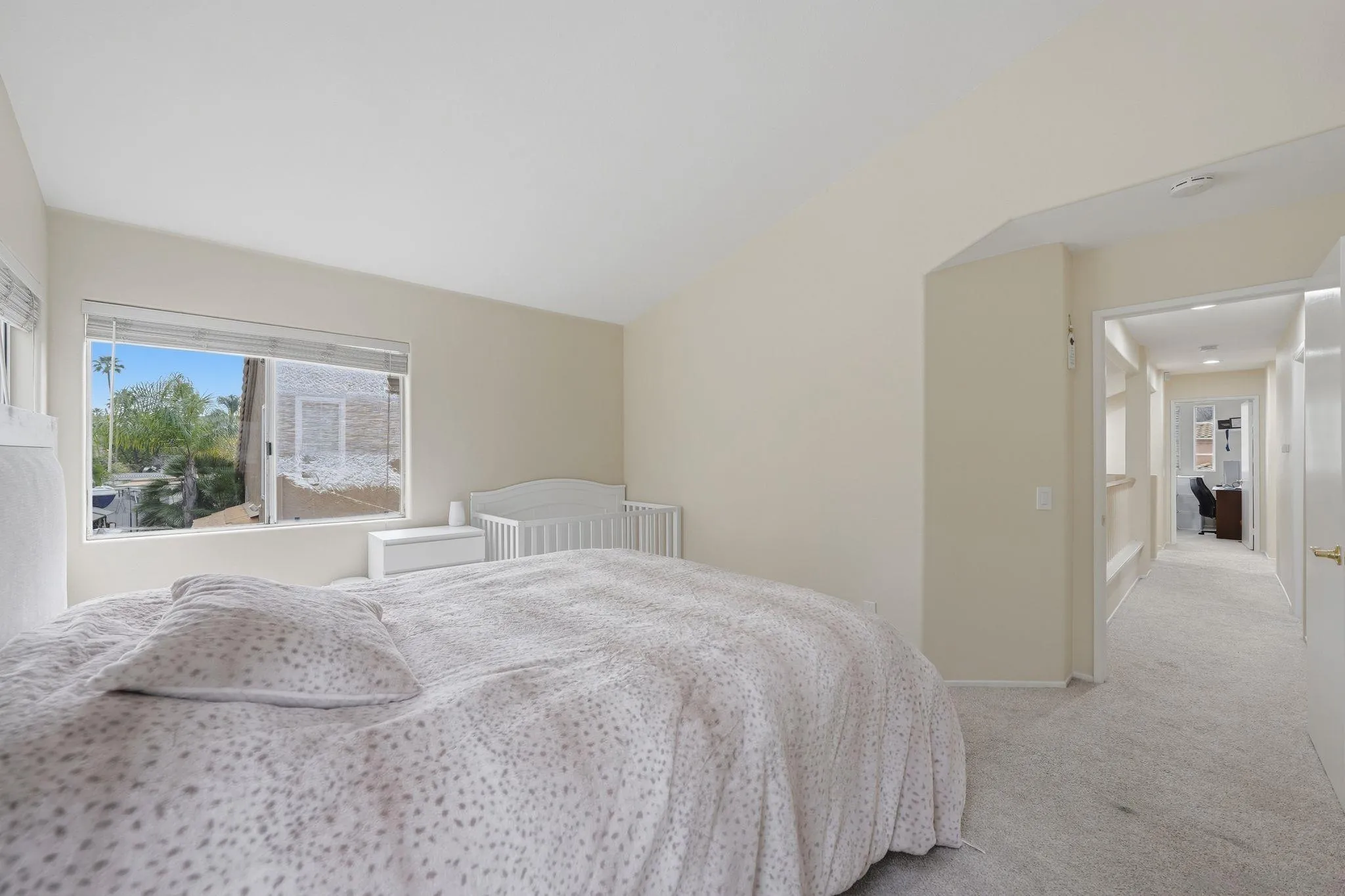 https://cdn.realtyfeed.com/cdn/127/260005705/028cd36aaea6d99a6343250604fca509.webp