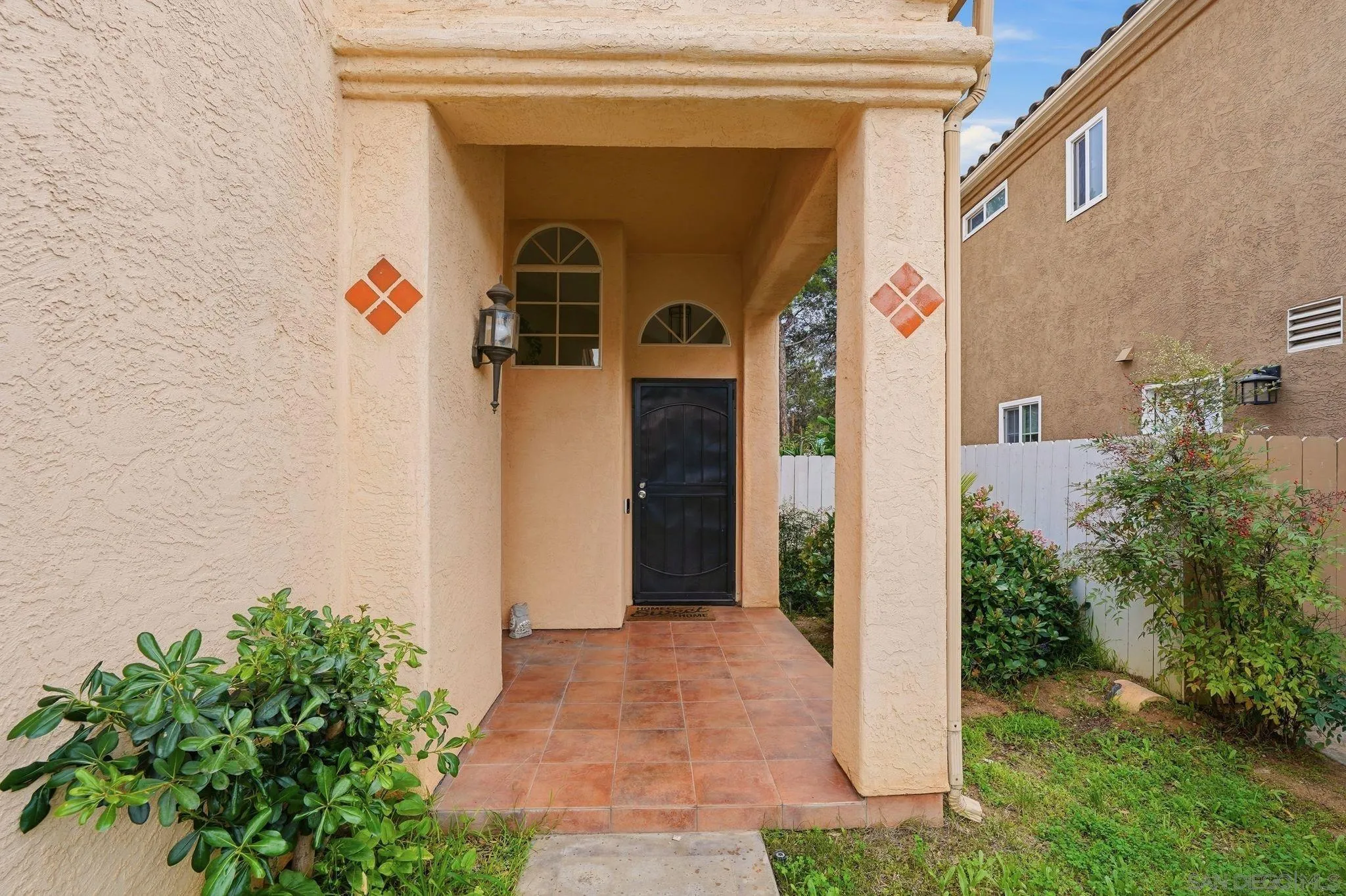https://cdn.realtyfeed.com/cdn/127/260005705/73de29f2475cd57df153b7ce217215a6.webp