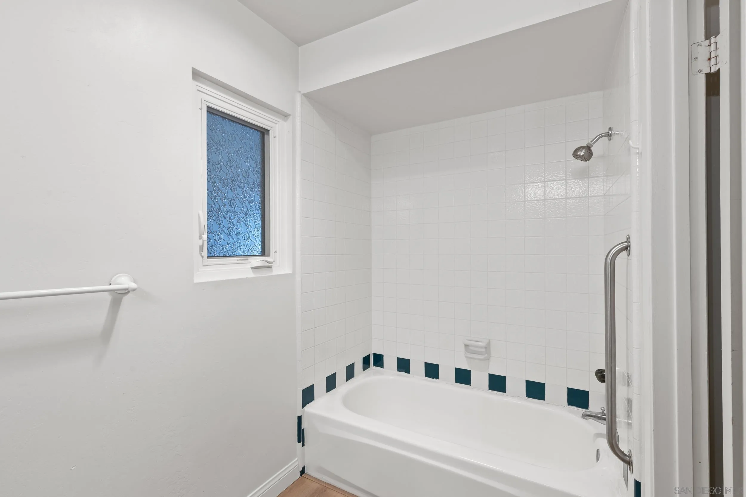 https://cdn.realtyfeed.com/cdn/127/260005706/945dc3f123c543110aa11414d578e85c.webp