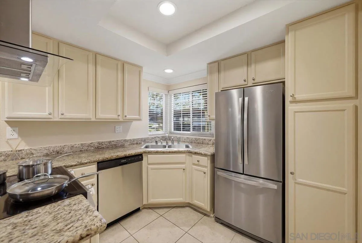 4829 Bella Pacific Row UNIT 116, San Diego, CA, 92109
