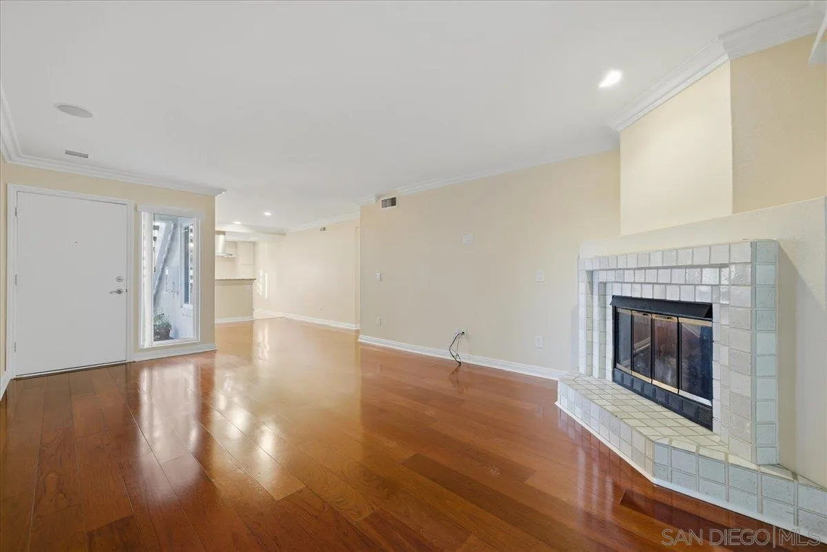 Photo #11: 260005711 Listing: Photo #11