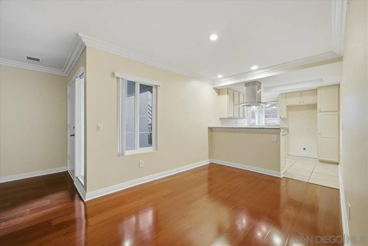 Photo #8: 260005711 Listing: Photo #8