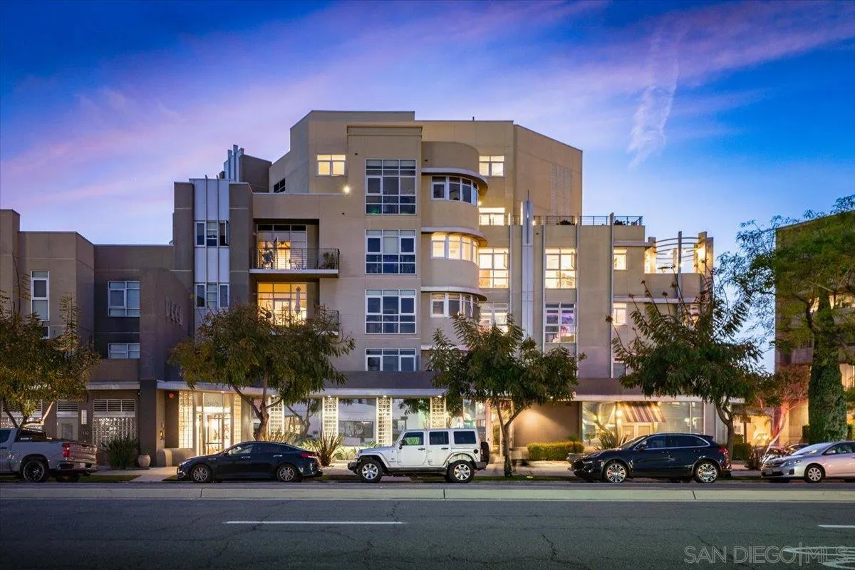 Photo #43: 260005723 Listing: Photo #43