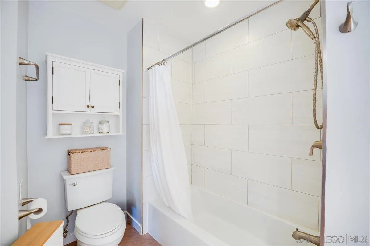 Photo #29: 260005723 Listing: Photo #29