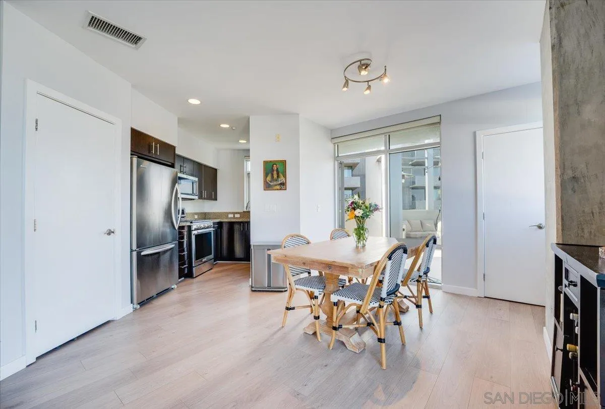 Photo #4: 260005723 Listing: Photo #4