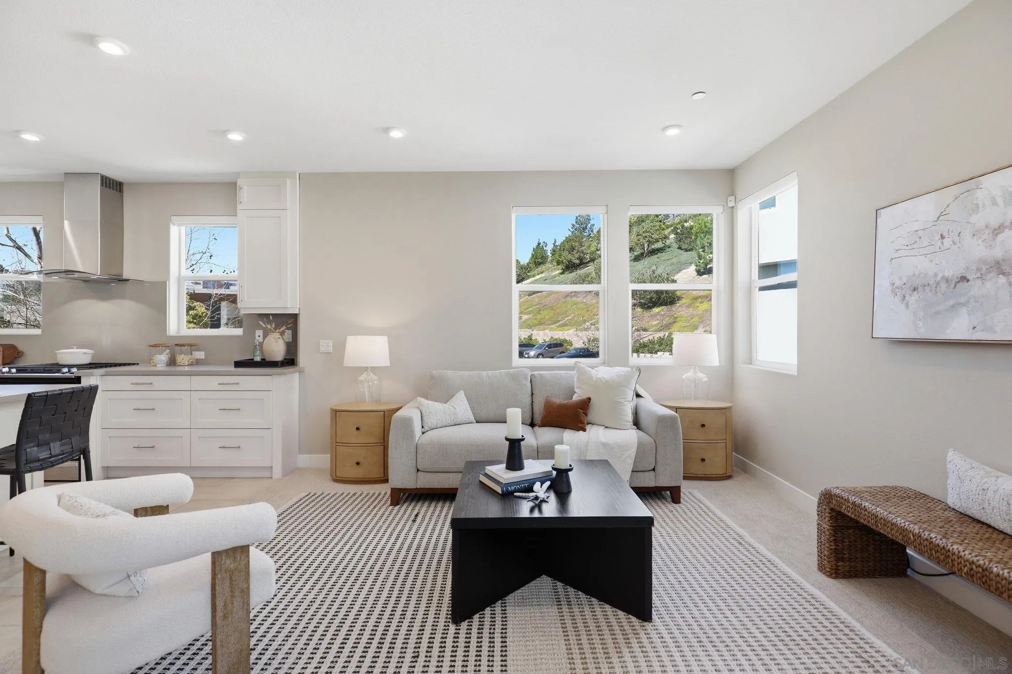 Photo #8: 260005726 Listing: Photo #8