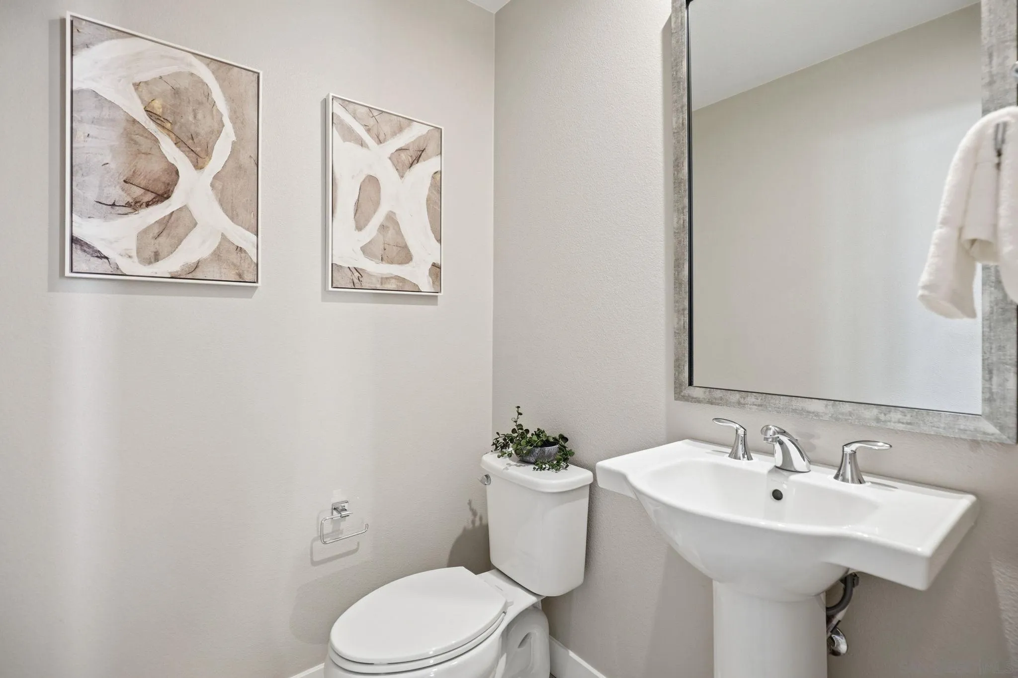 Photo #11: 260005726 Listing: Photo #11