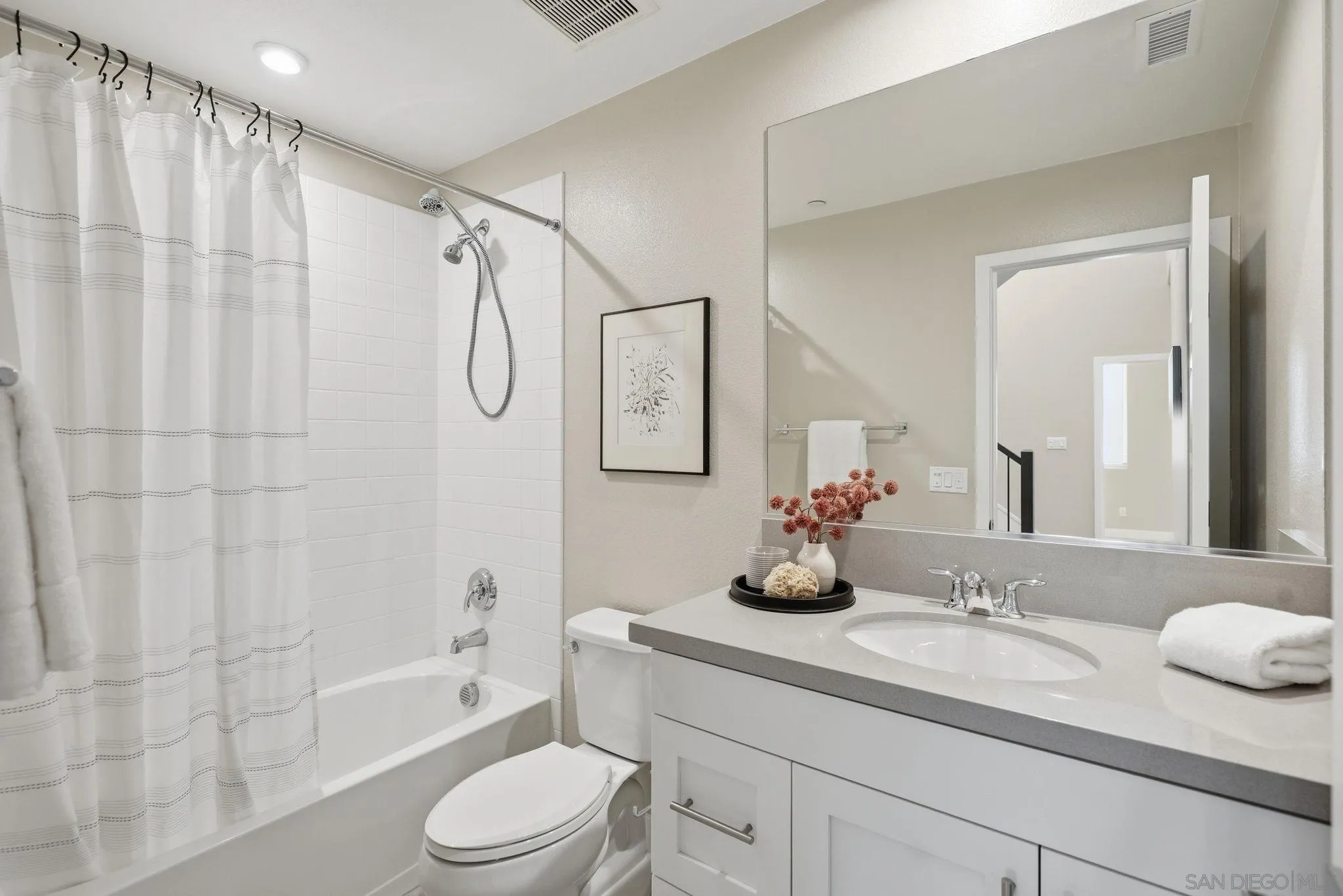 Photo #19: 260005726 Listing: Photo #19