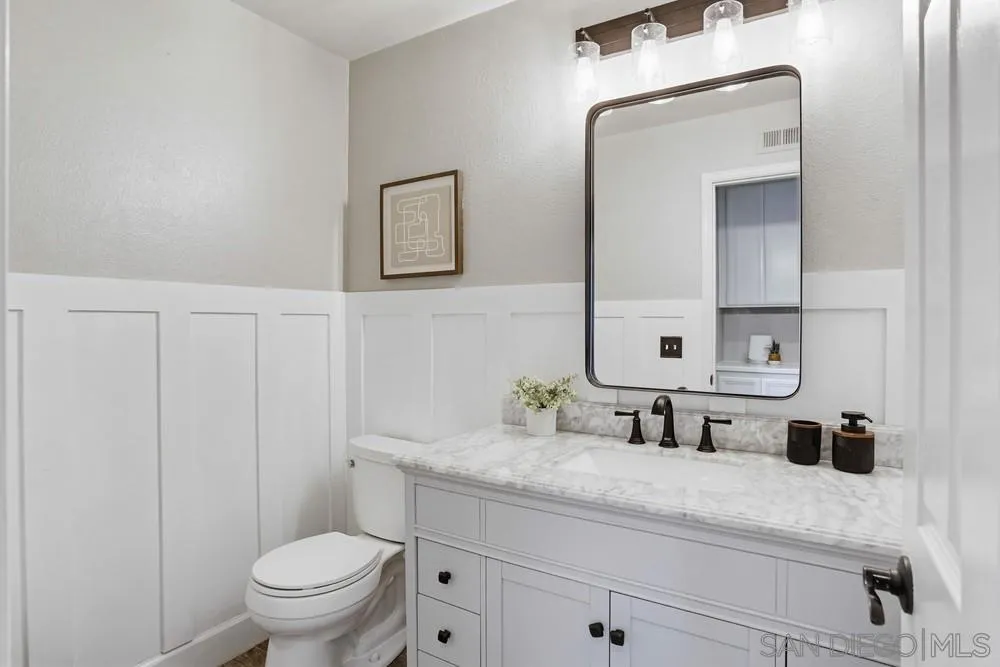 11753 Avenida Sivrita, San Diego, CA, 92128