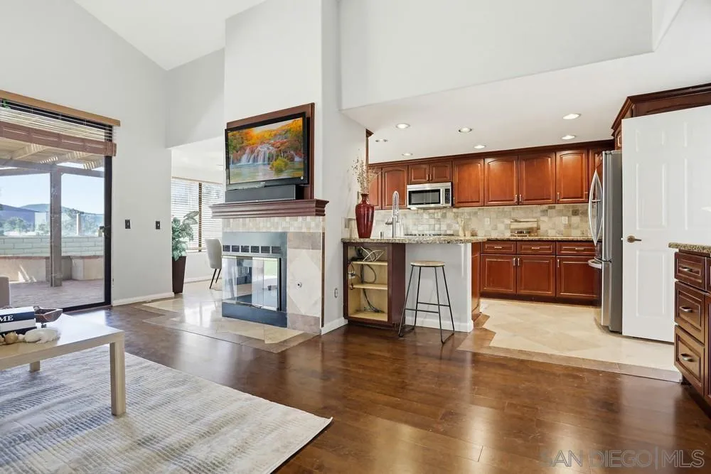 11753 Avenida Sivrita, San Diego, CA, 92128