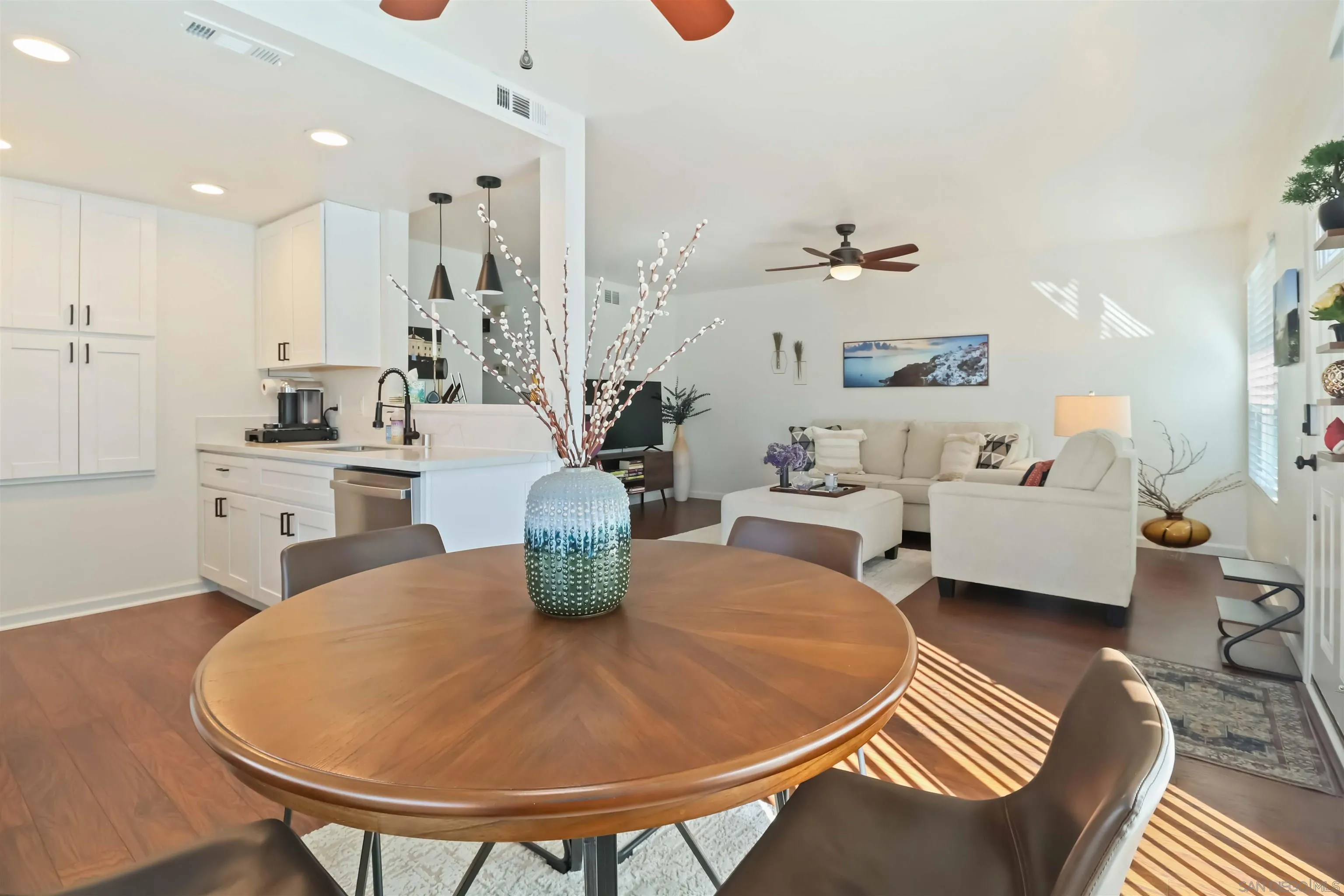 Photo #14: 260005728 Listing: Photo #14